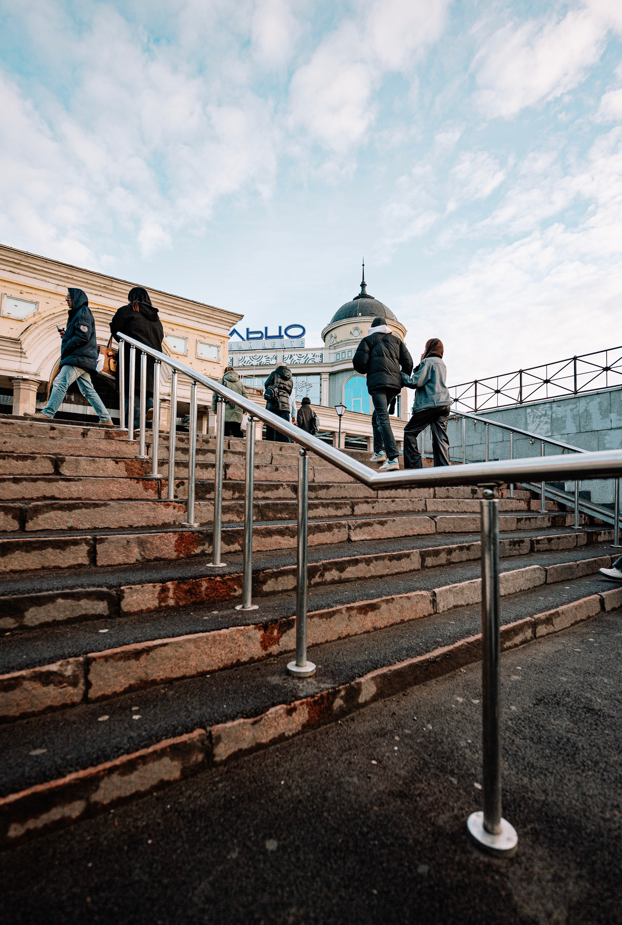 Стрит фото. Свадебный фотограф в Казани, и Зеленодольске Радик Мухаметов