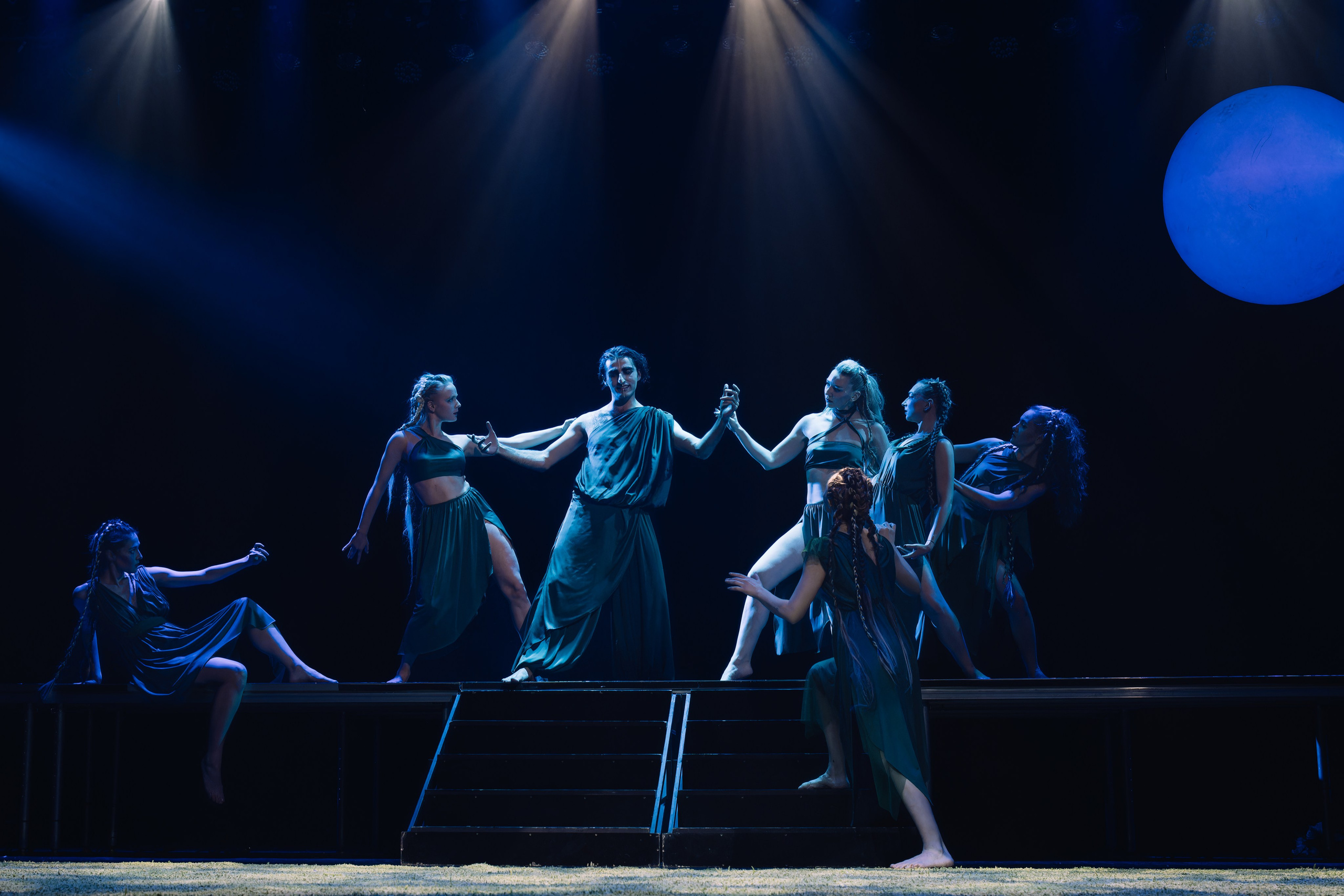 Театр Роста: Сон в летнюю ночь. Сайт фотографа Сергея Абрамова