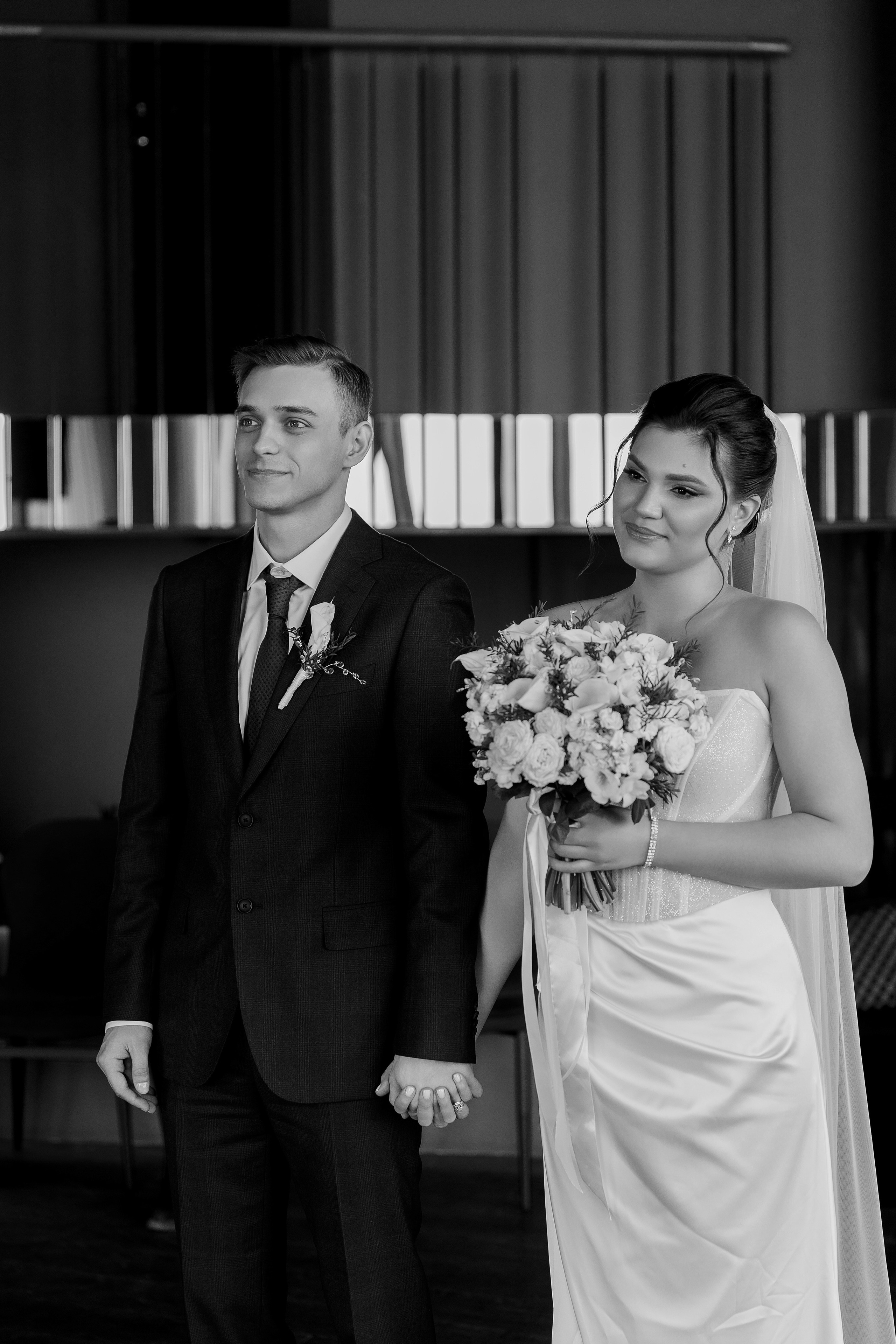 Паша&Настя (роспись Москва-сити Birds). Фотограф в Москве Юлия Хамзина