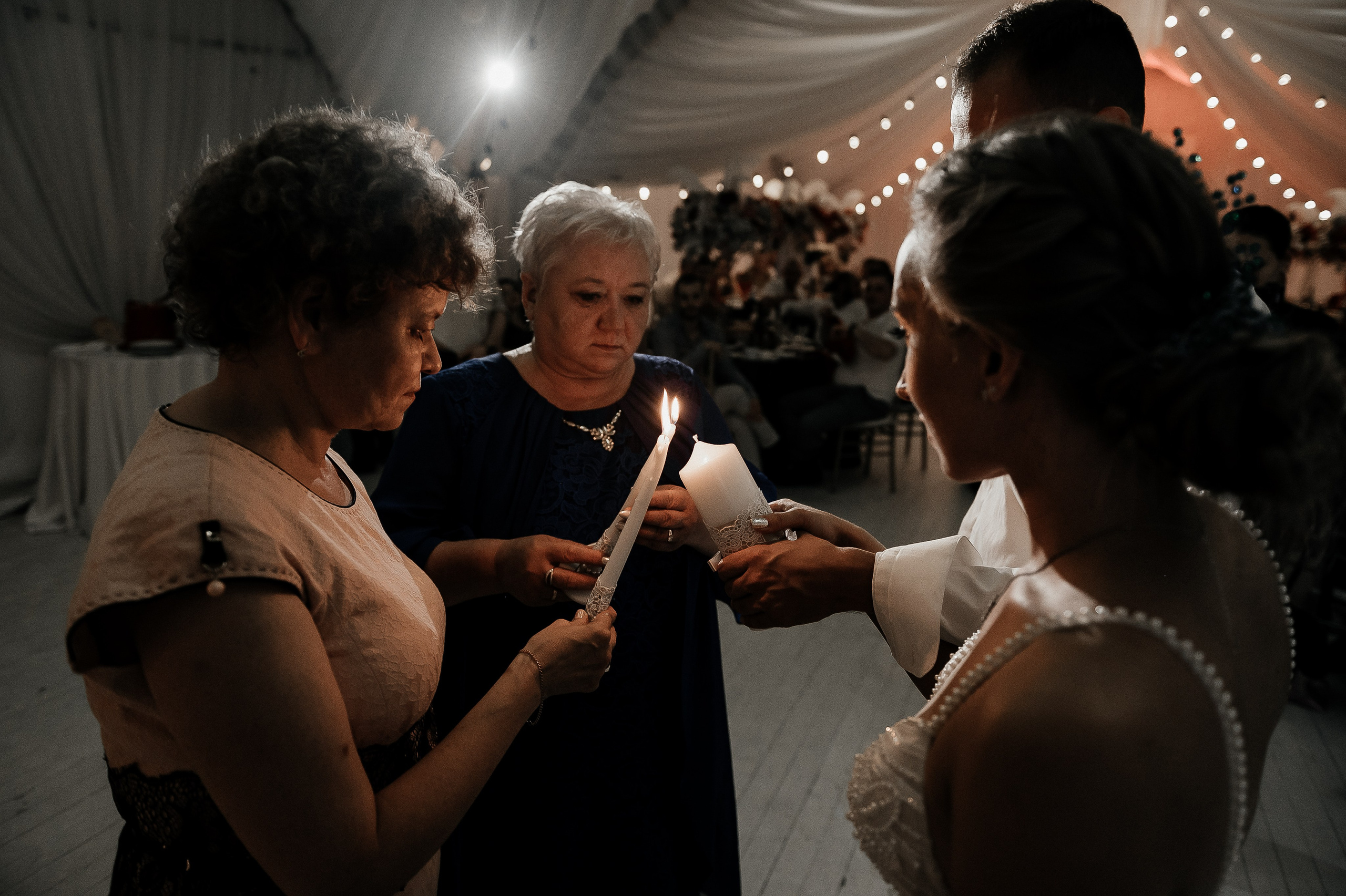 Домашний очаг на свадьбе