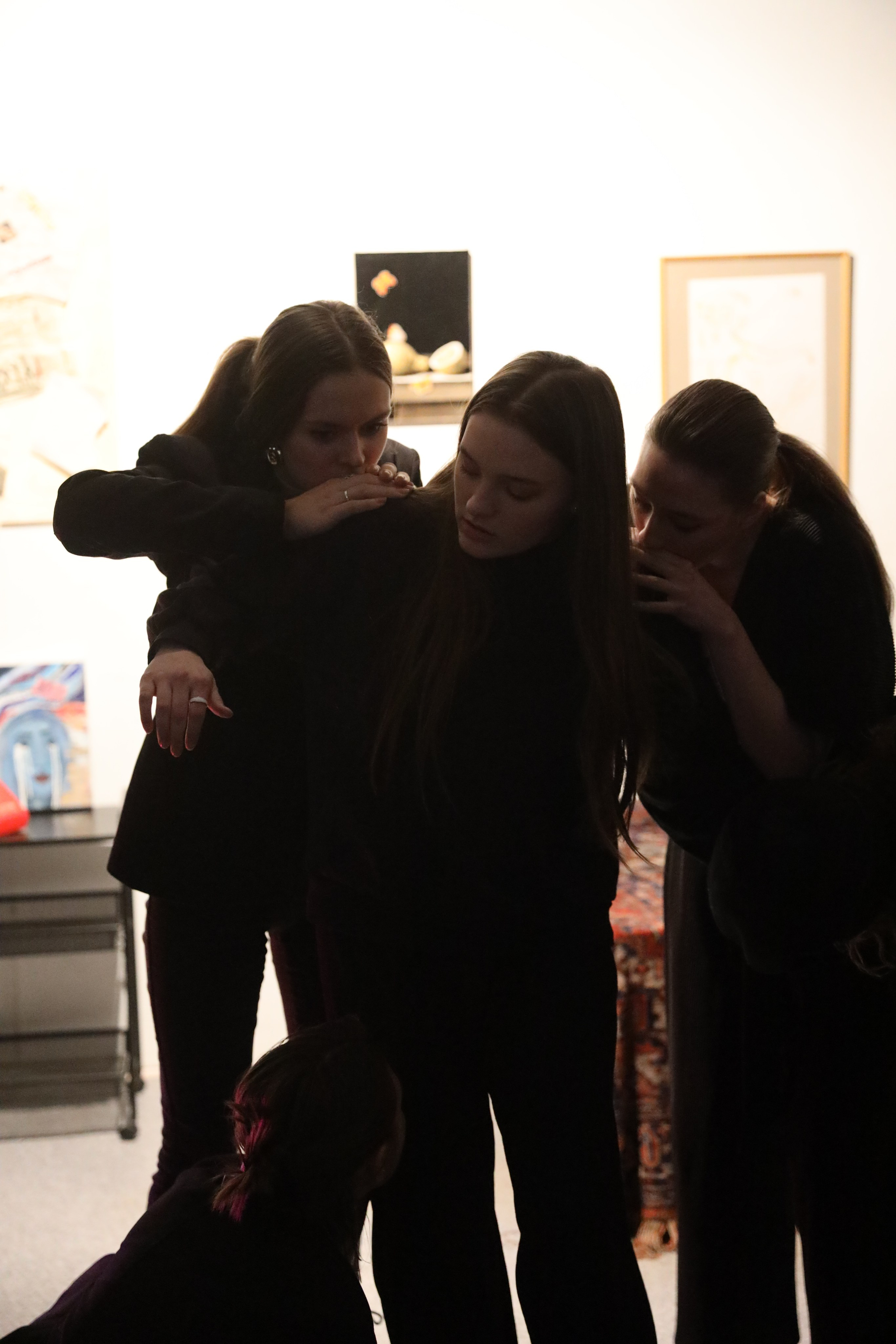 Выставка-перформанс. Творческое пространство в Санкт-Петербурге