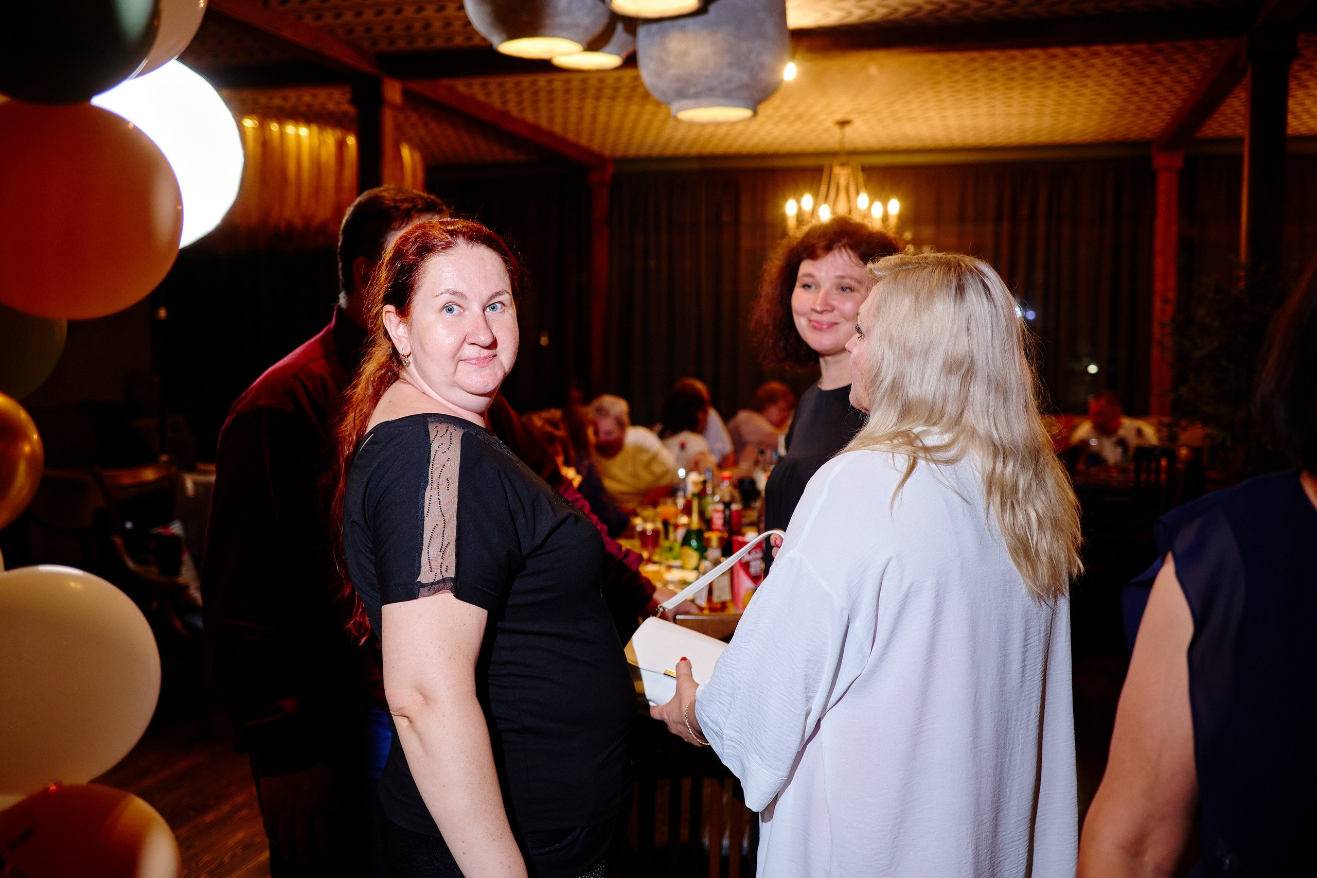 Выпускной 35 Сош. Фотограф Выпускные альбомы Таганрог Сергей Коробченко