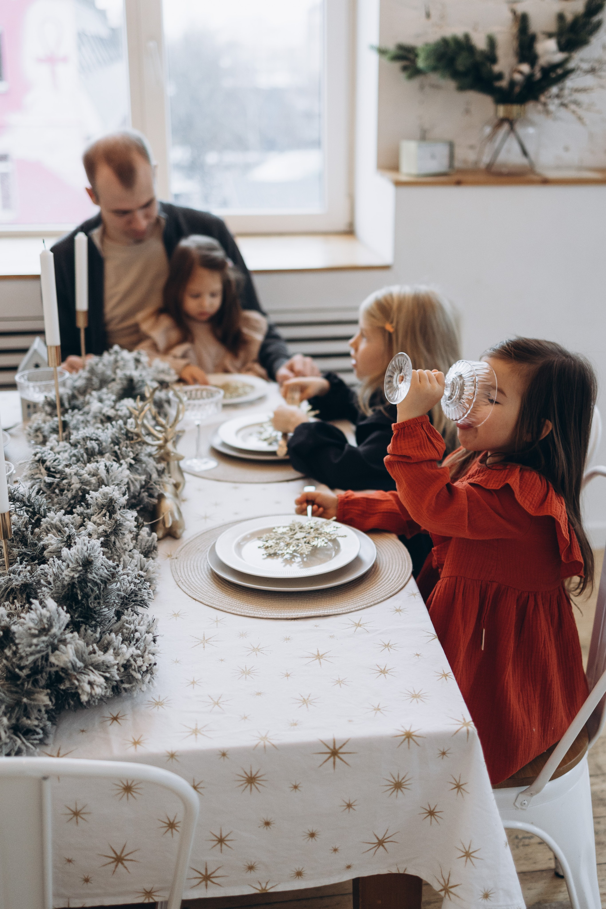 Эля, Вася, Алиса, Ева, Мира. Семейный фотограф в Москве Виктория Ястребинская