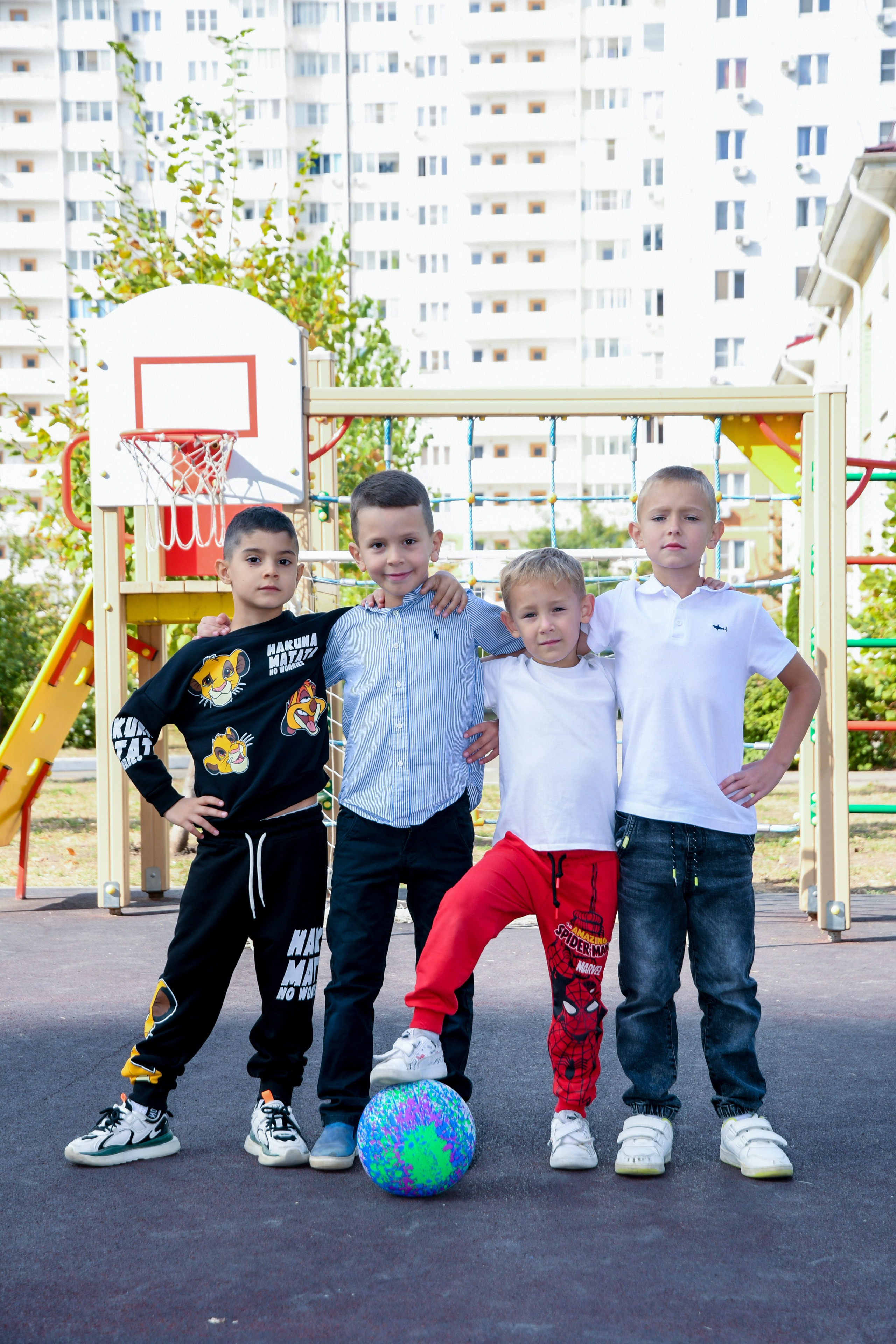 Выпускники на прогулке. Вячеслав Скрипник Фотограф Краснодар