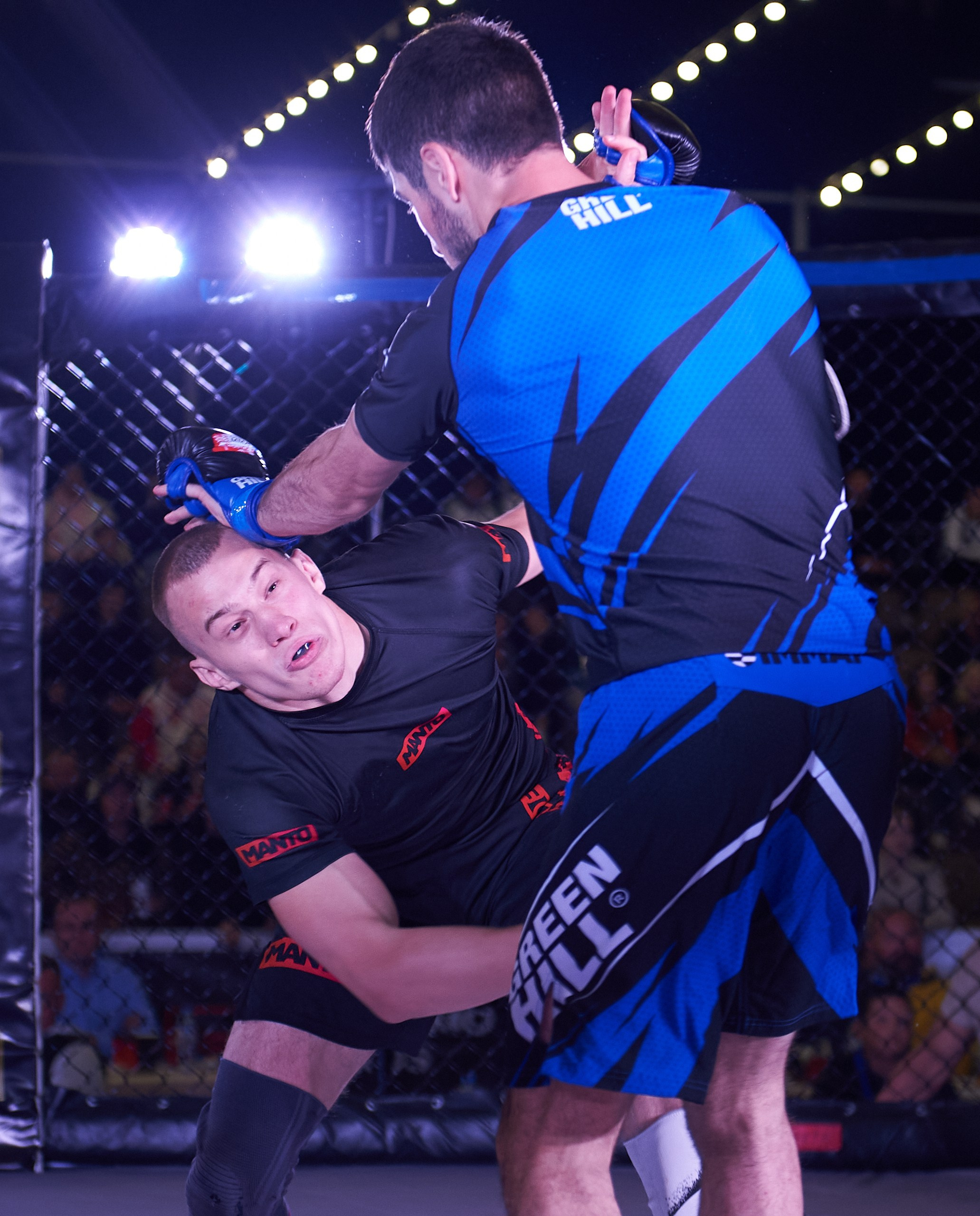 ММА. Битва на Иже-4. Спортивный репортажный фотограф в Ижевске Сергей Мерзляков