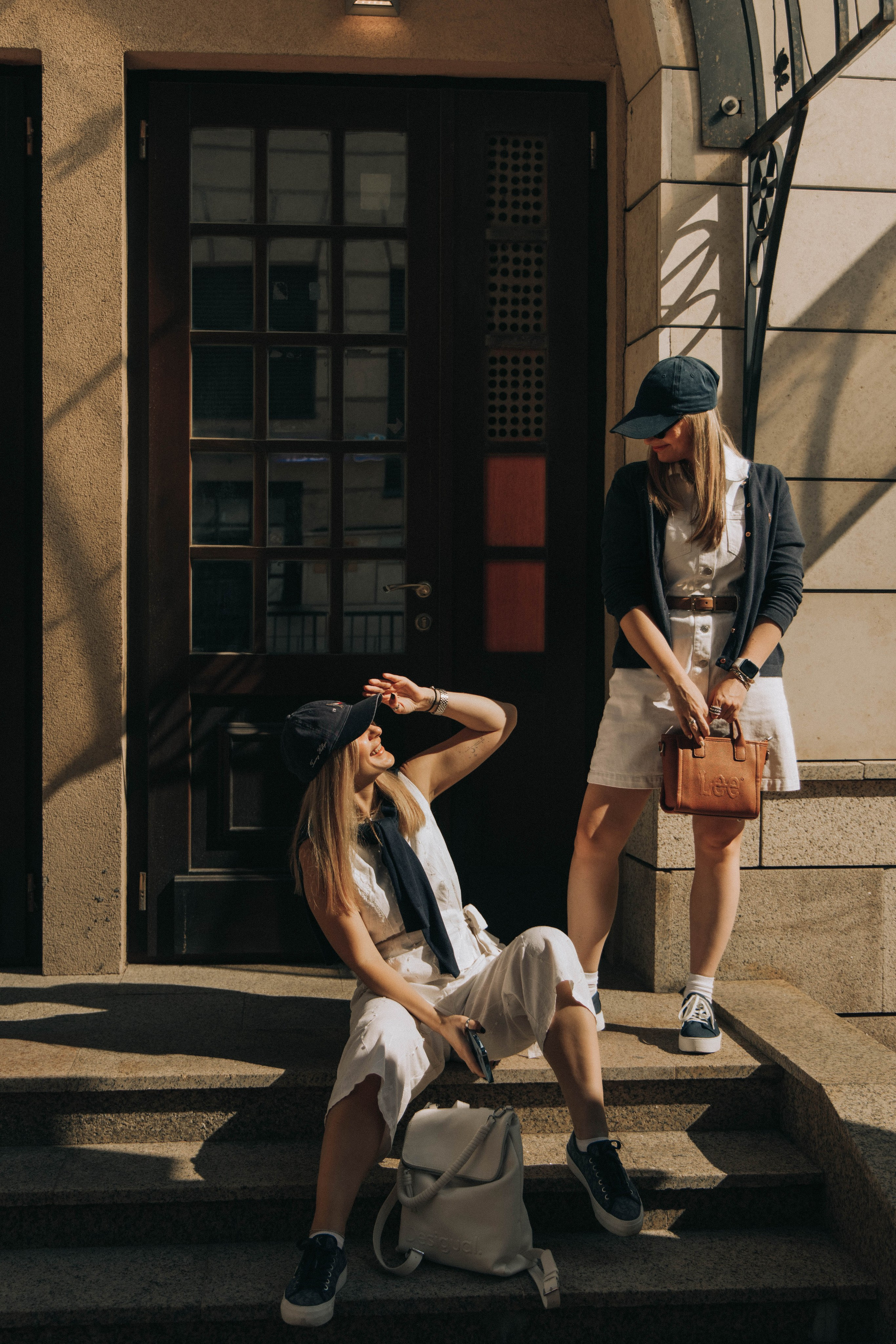 Прогулка Лиза и Марина. Фотограф lifestylе в Москве Пшеничная Анастасия