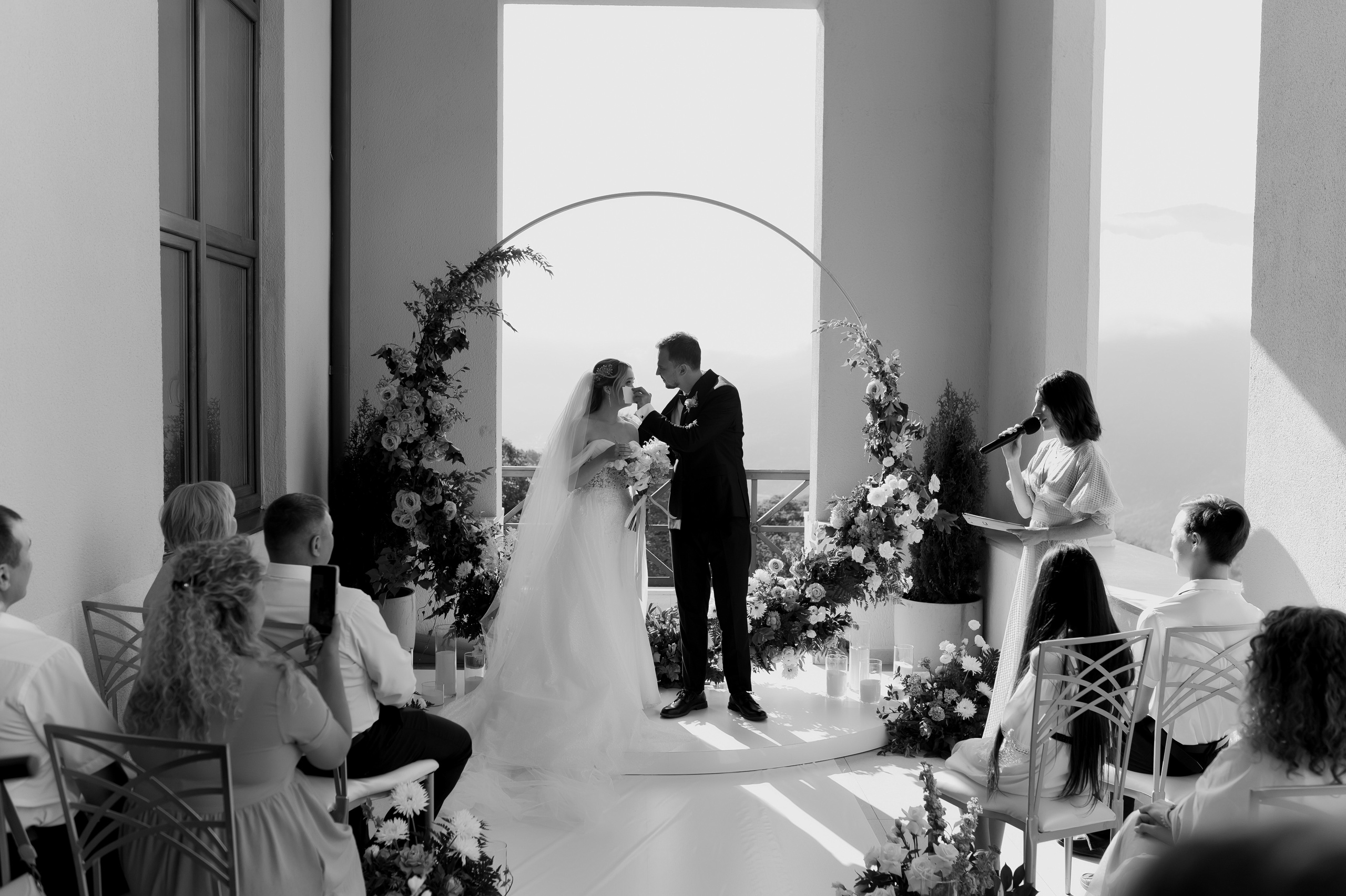 Павел & Гузель. Сергей Каба|Свадебный фотограф Сочи - атмосфера торжества остается с в