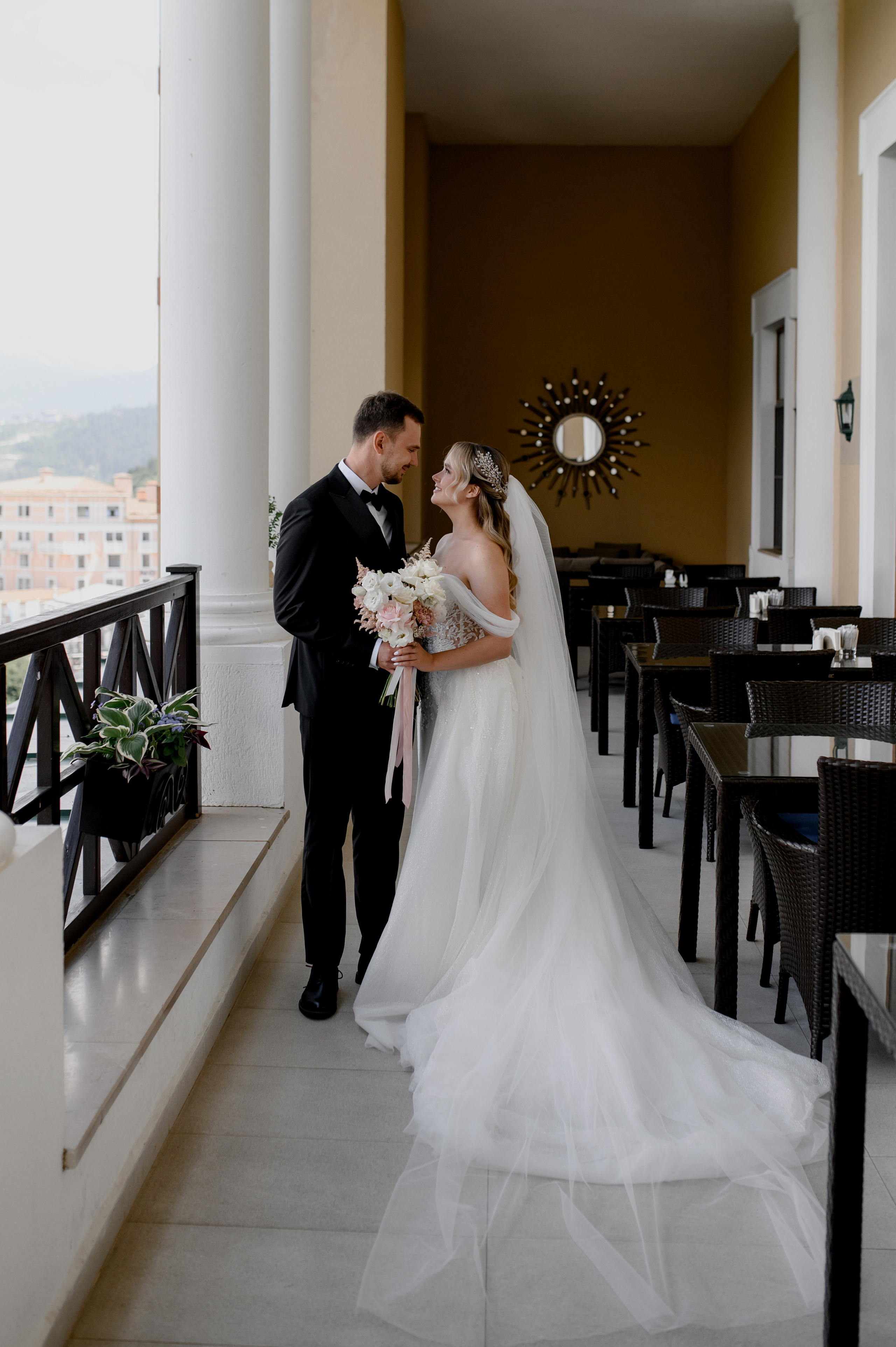 Павел & Гузель. Сергей Каба|Свадебный фотограф Сочи - атмосфера торжества остается с в