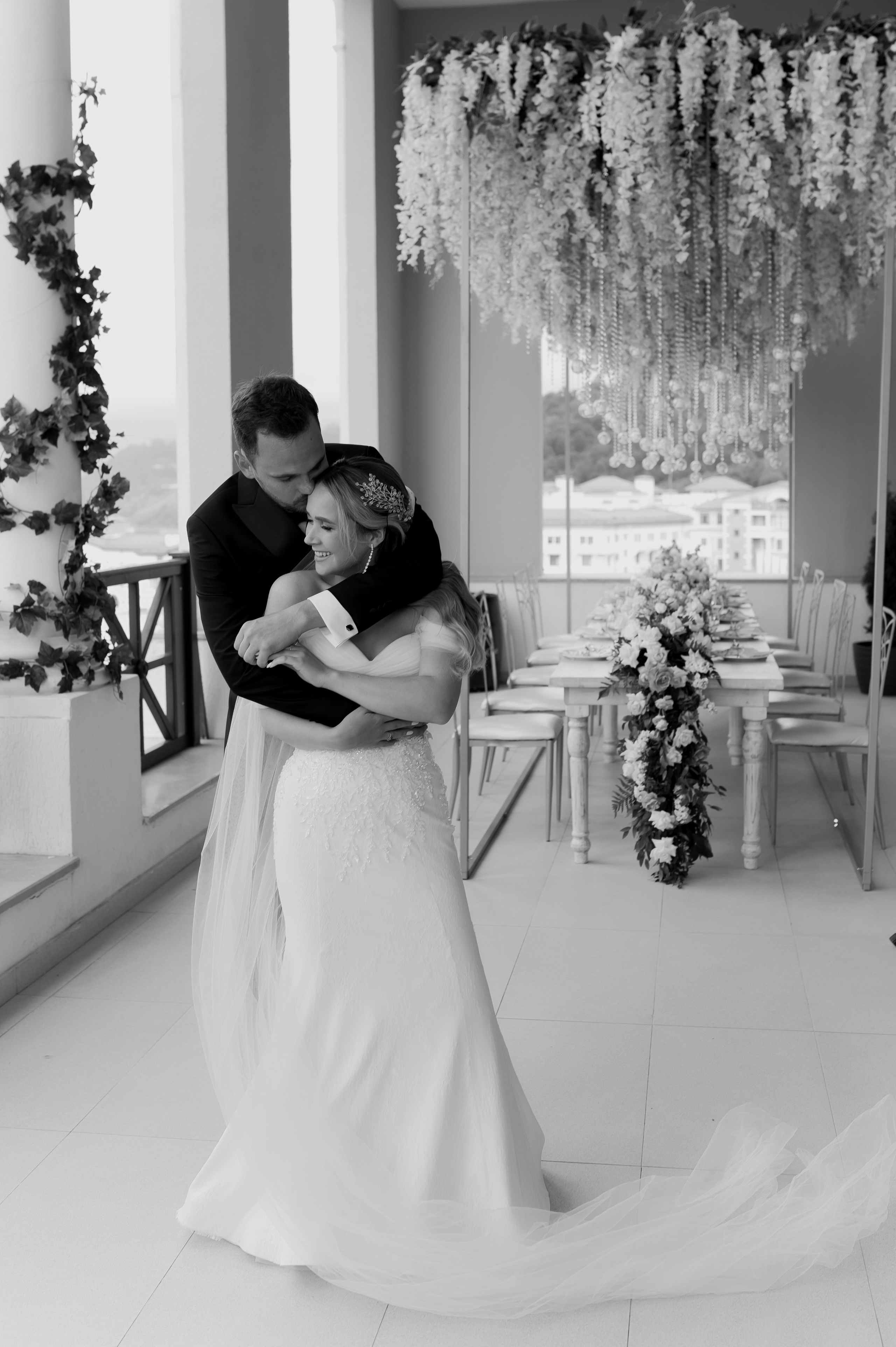 Павел & Гузель. Сергей Каба|Свадебный фотограф Сочи - атмосфера торжества остается с в