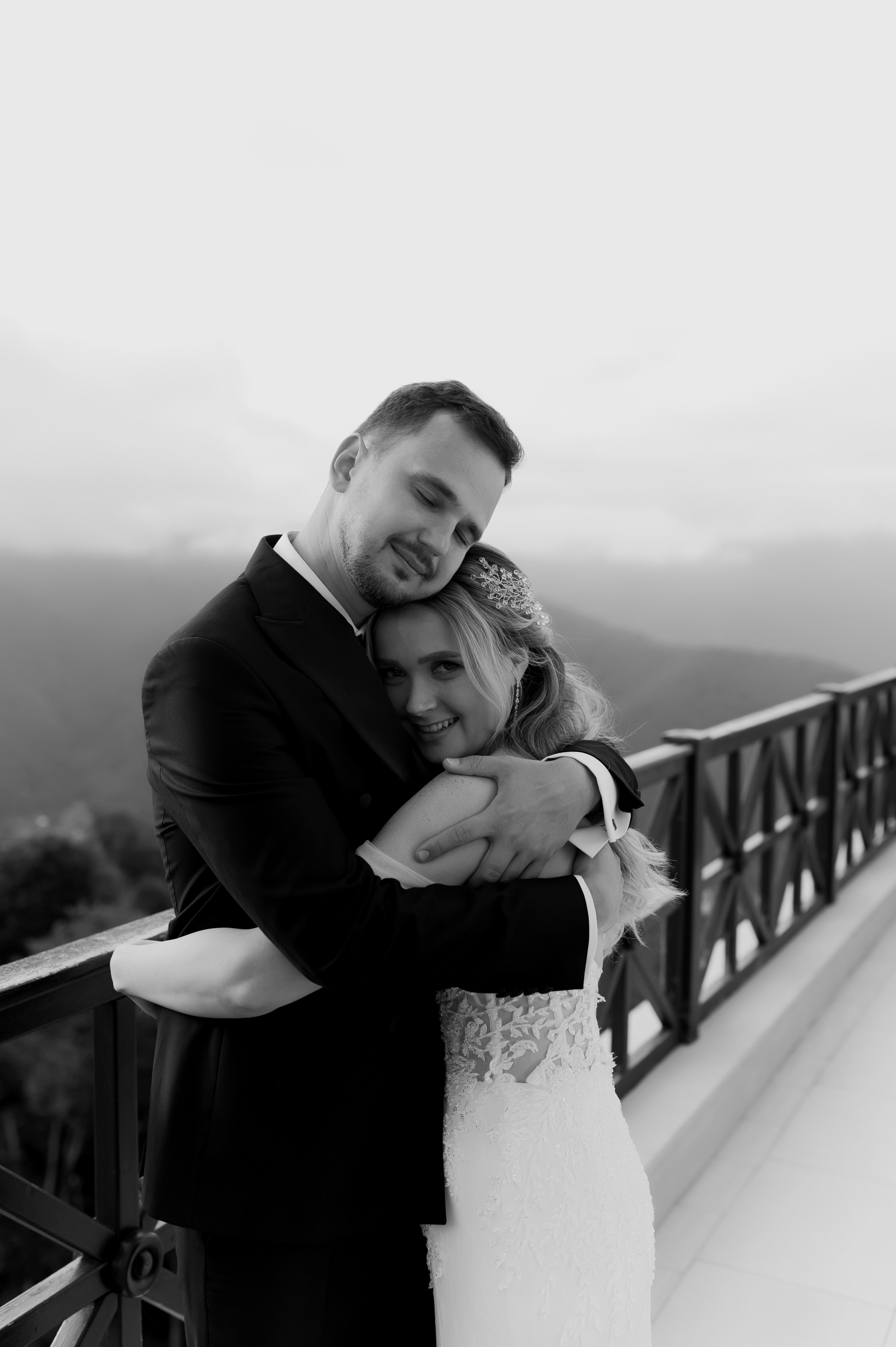 Павел & Гузель. Сергей Каба|Свадебный фотограф Сочи - атмосфера торжества остается с в