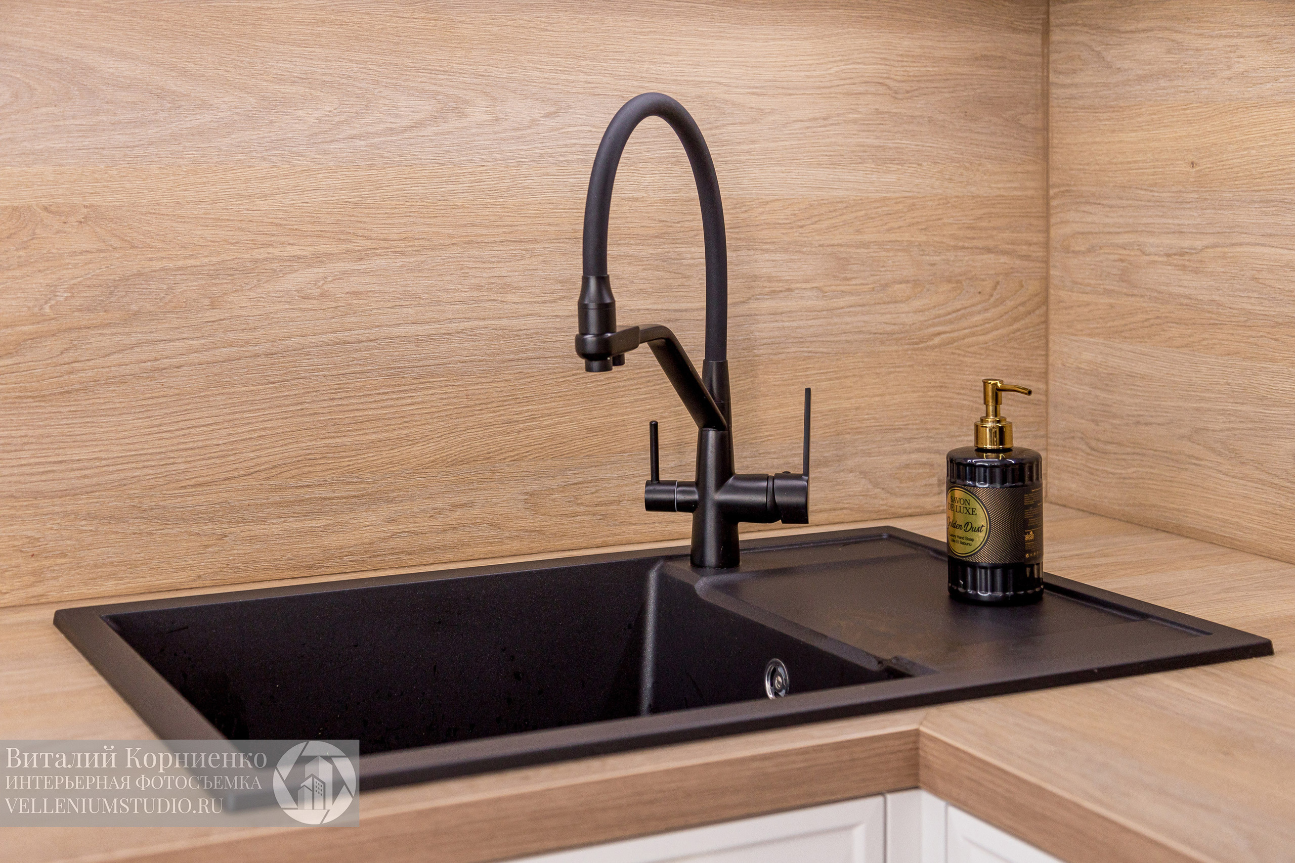 Фотосъемка белой кухни в Краснодаре. Интерьерный фотограф Краснодар: профессионально по доступным ценам