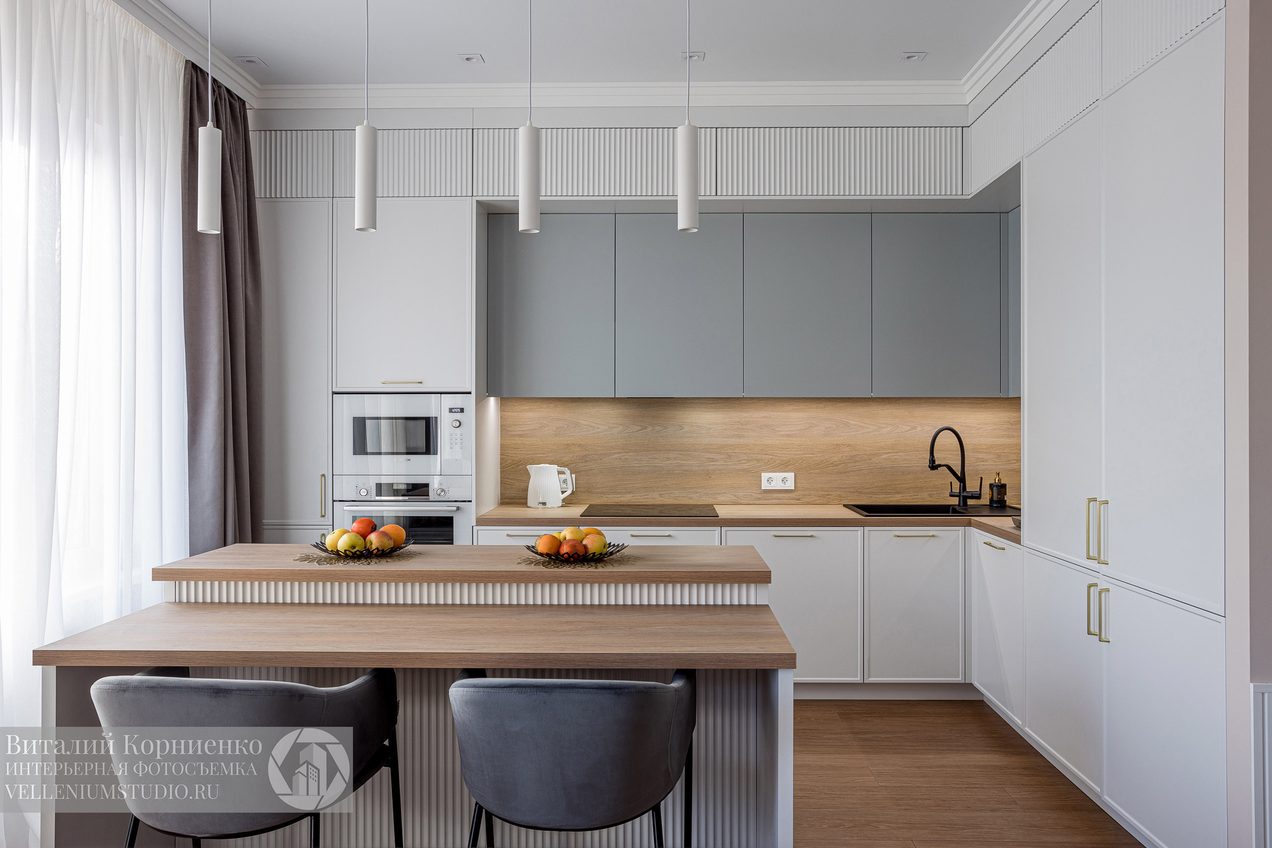 Фотосъемка белой кухни в Краснодаре. Интерьерный фотограф Краснодар: профессионально по доступным ценам