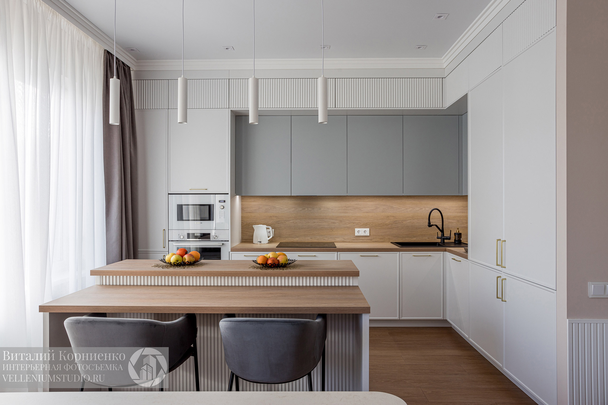 Фотосъемка белой кухни в Краснодаре. Интерьерный фотограф Краснодар: профессионально по доступным ценам