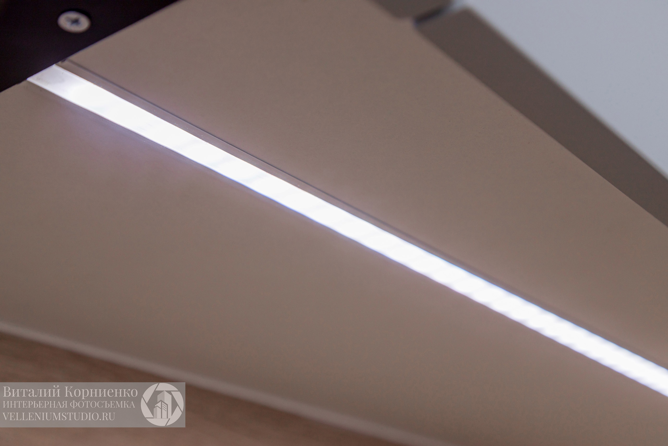 Фотосъемка белой кухни в Краснодаре. Интерьерный фотограф Краснодар: профессионально по доступным ценам