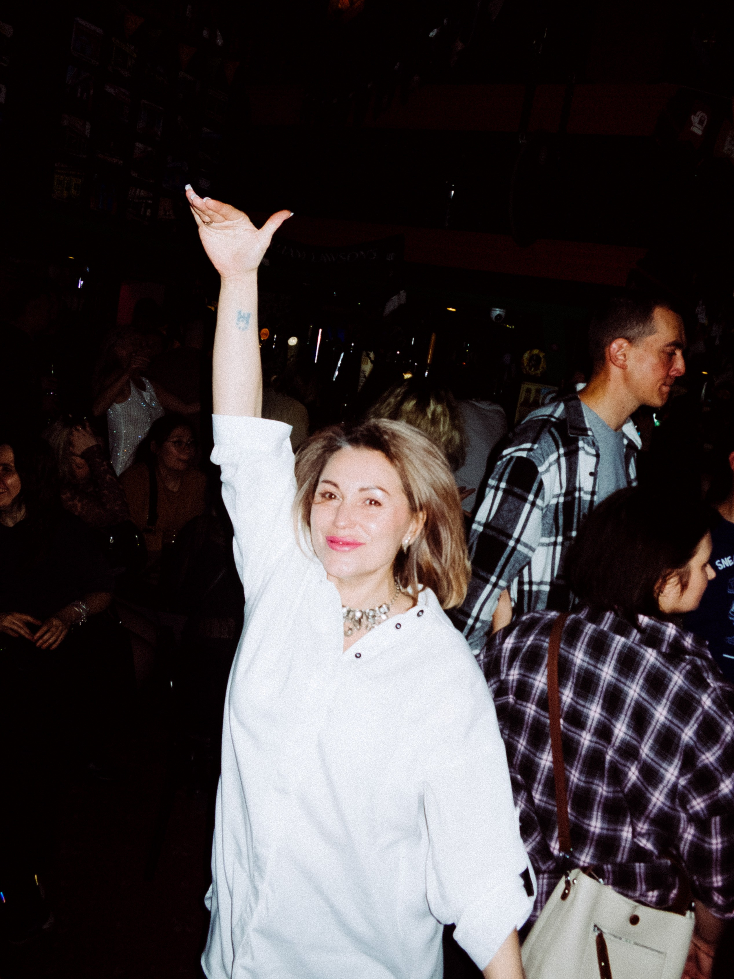 Репортажный фотосъемка в барах и ресторанах