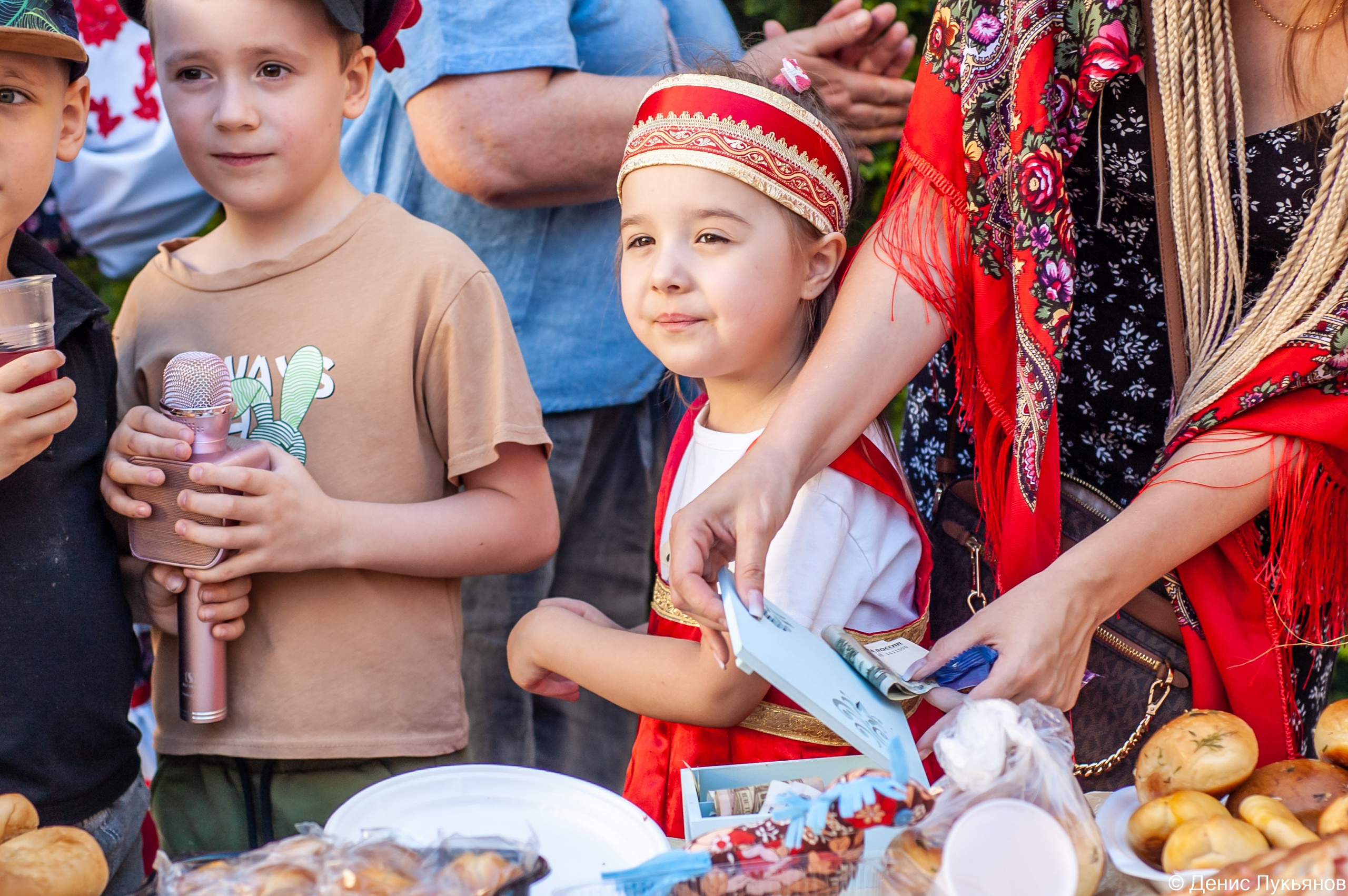 Ярмарка. Свадебный и семейный фотограф Денис Лукьянов в Краснодаре, Краснодарском крае и Республике Крым