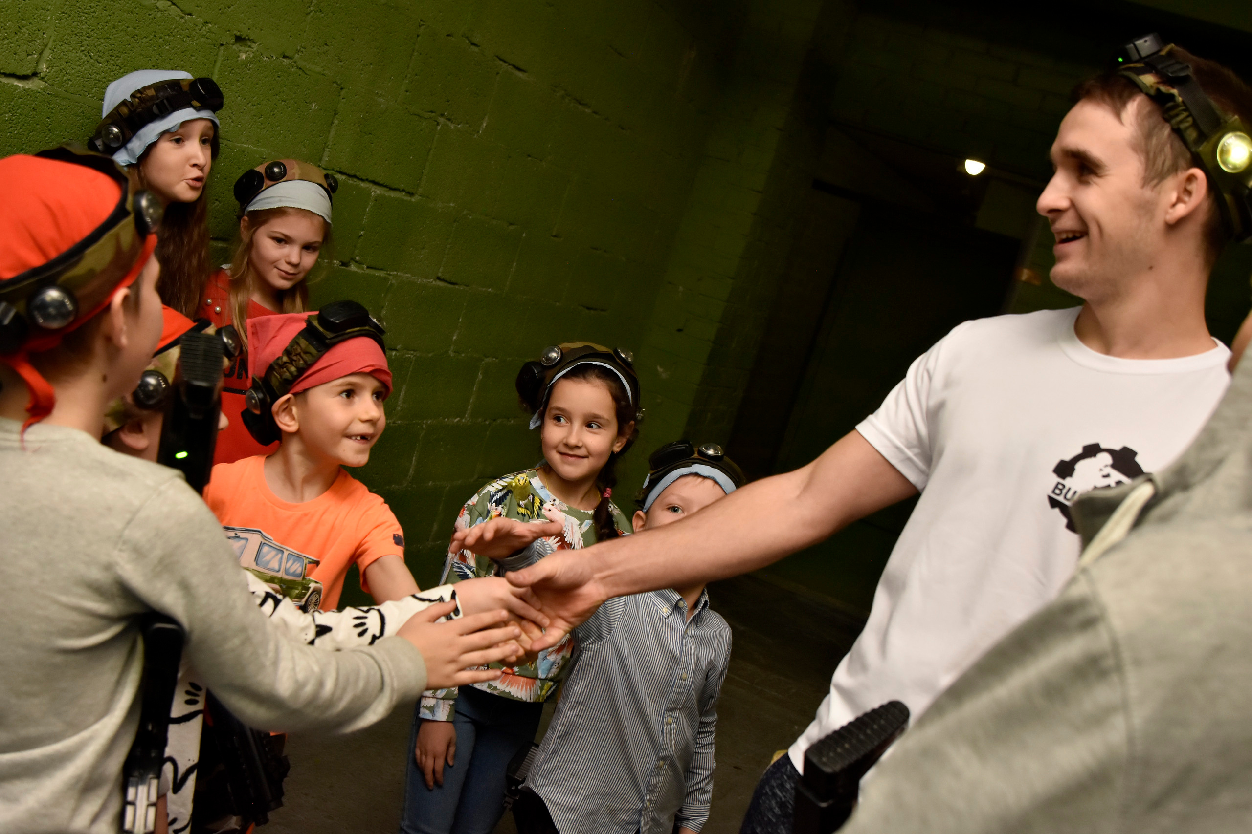 Артуру 7 лет