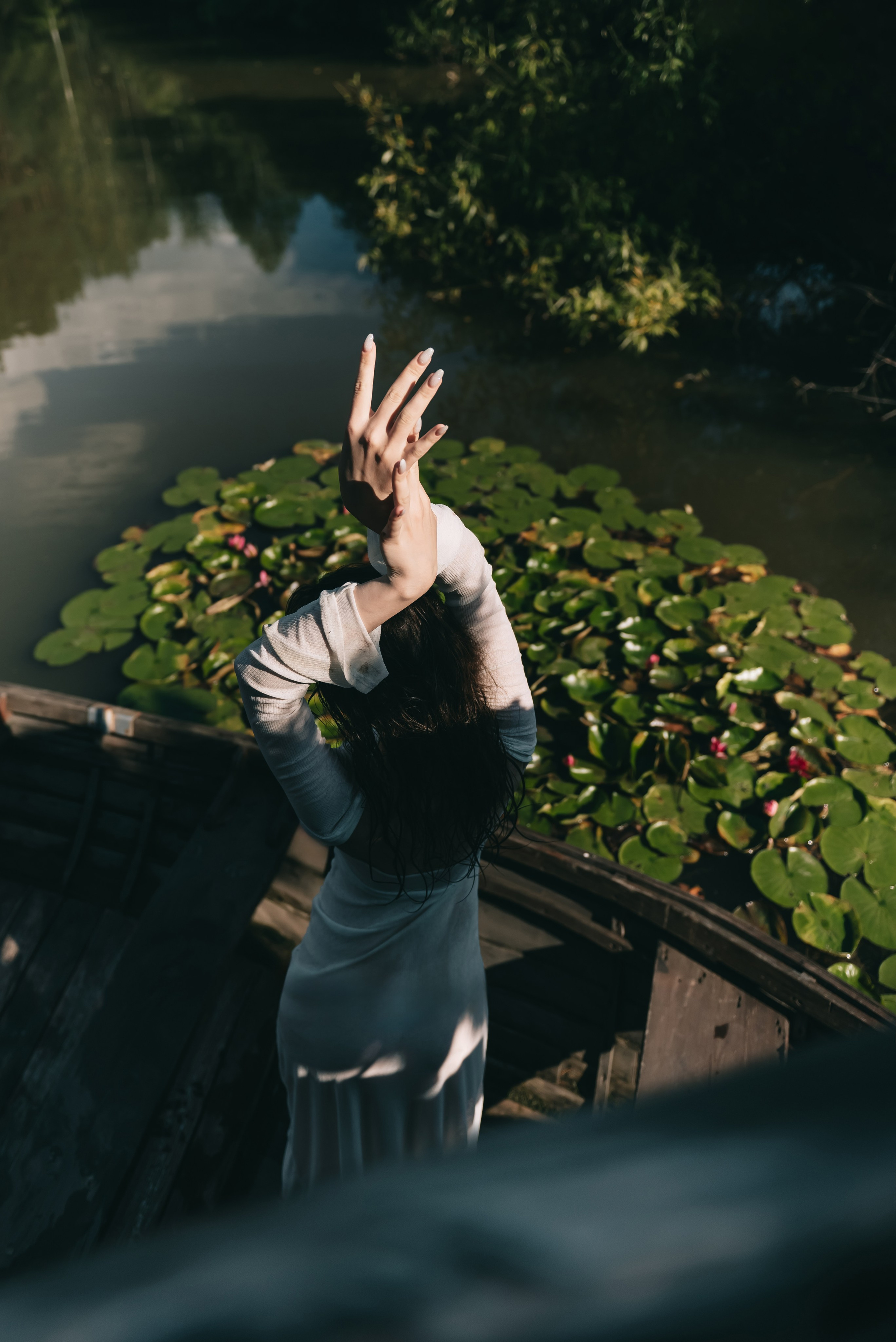 Фотосессия с кувшинками в Таёжной Заимке в г. Кемерово