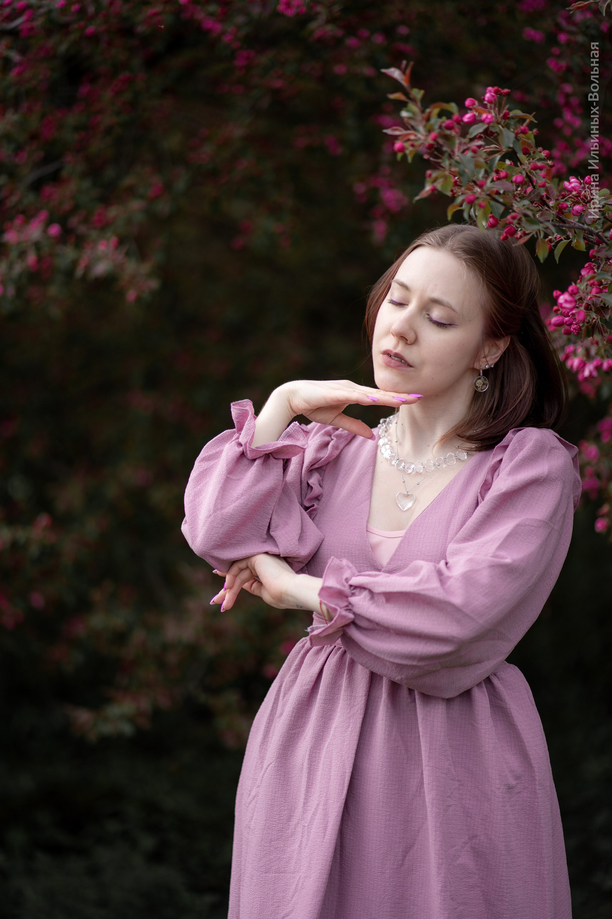 Прогулка с цветущем саду. Семейный и детский фотограф Ирина Ильиных-Вольная в Москве и не только