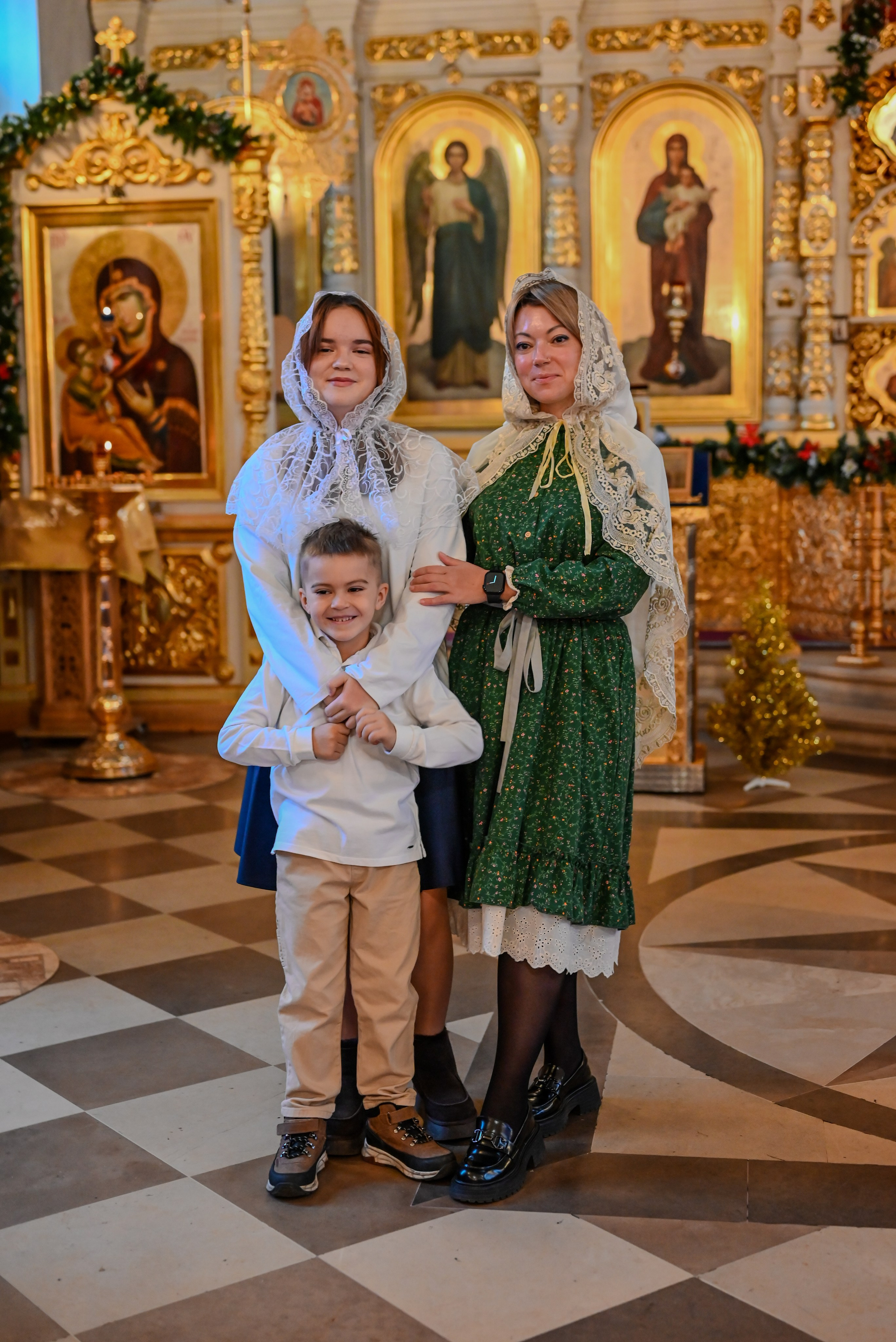 Крещение Совхоз Ленина. Семейный и детский фотограф Москва