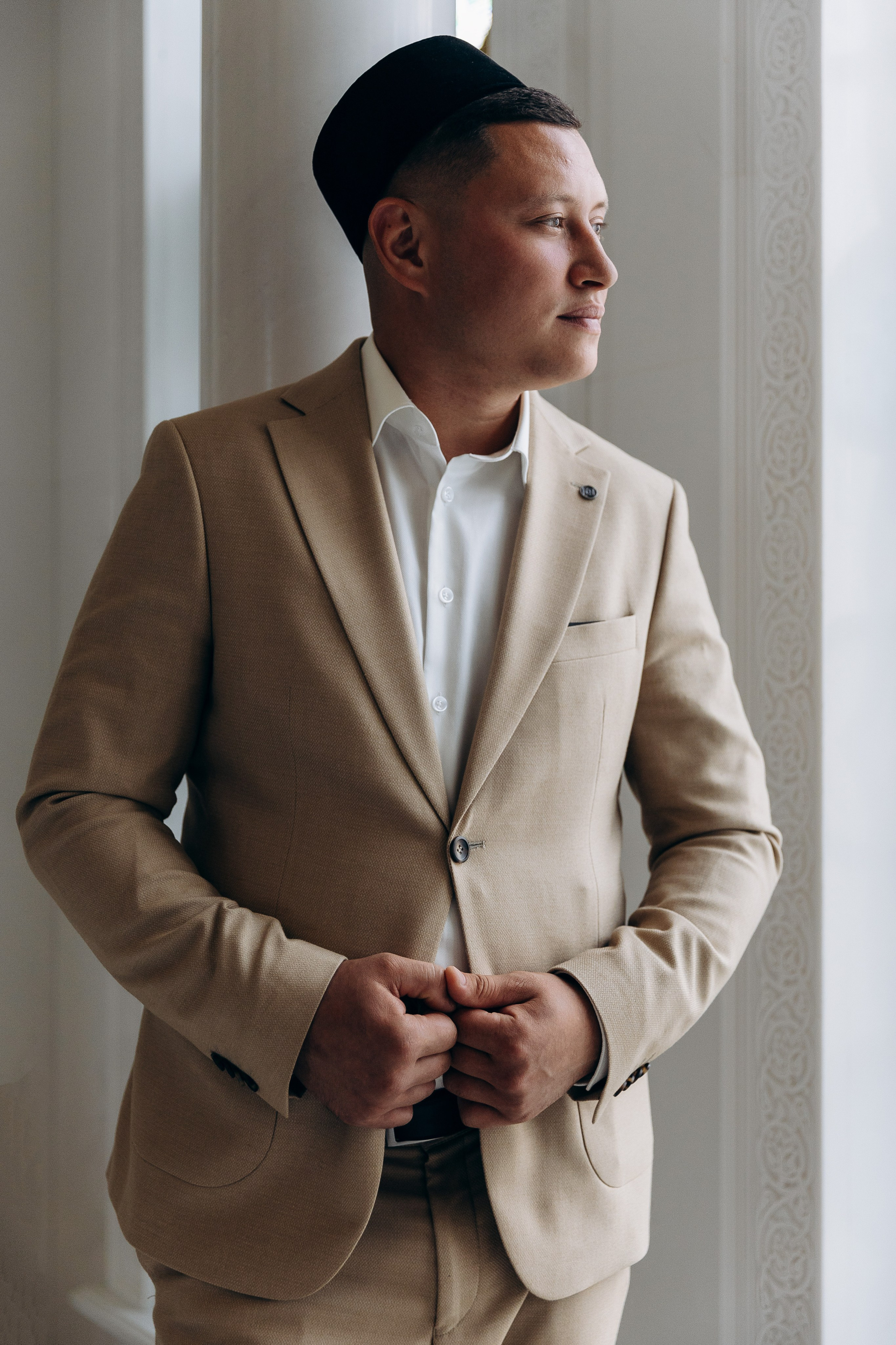 никах в мечети Ирек, фотосессия в мечети Ирек, фотограф на никах в Казани Ranas4you, образ невесты на никах, завязывание платка Казань, платье на никах Казань