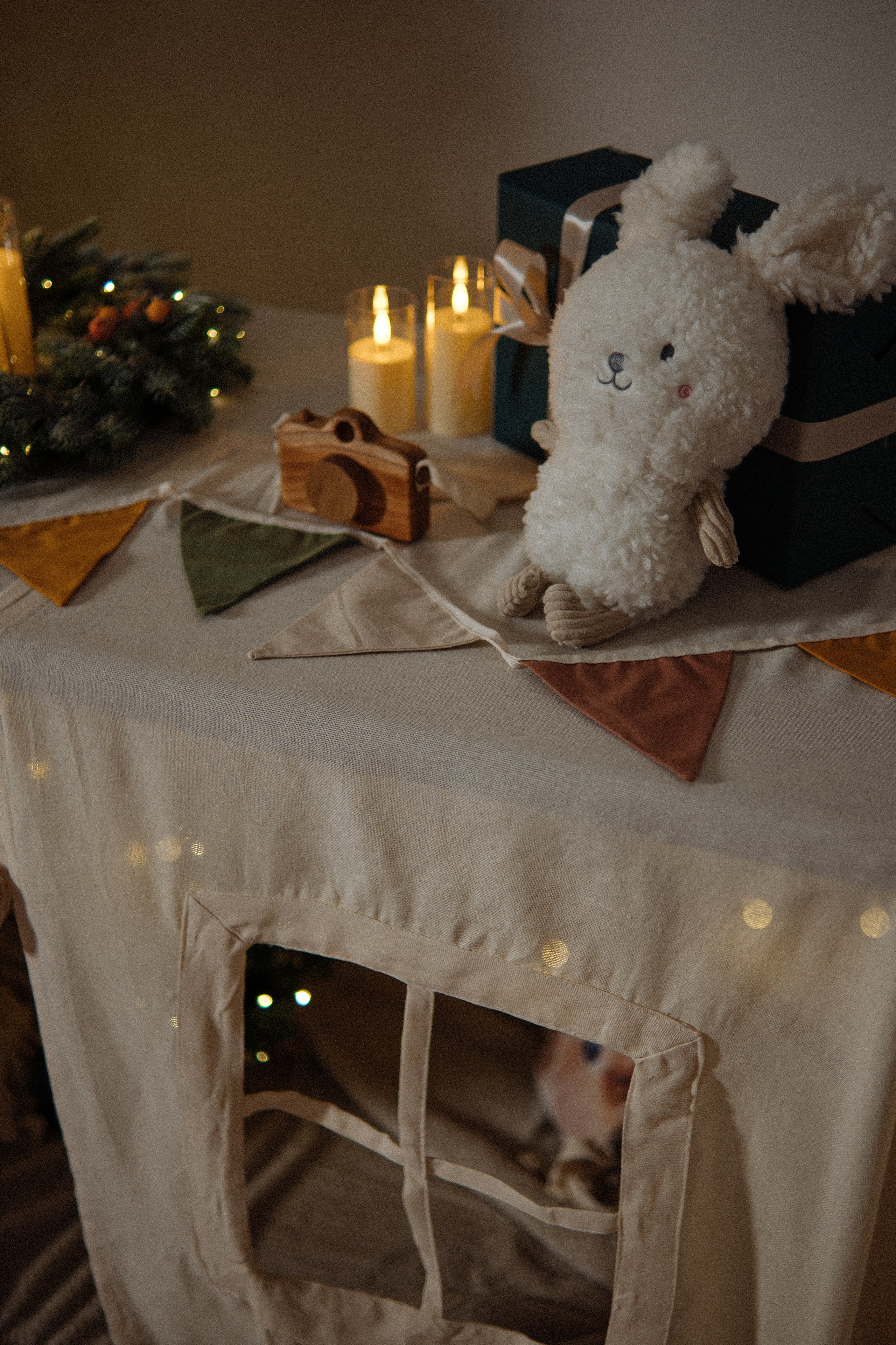 Новогодние декорации в зале AURA. AURA Фотостудия в Нижнем Новгороде