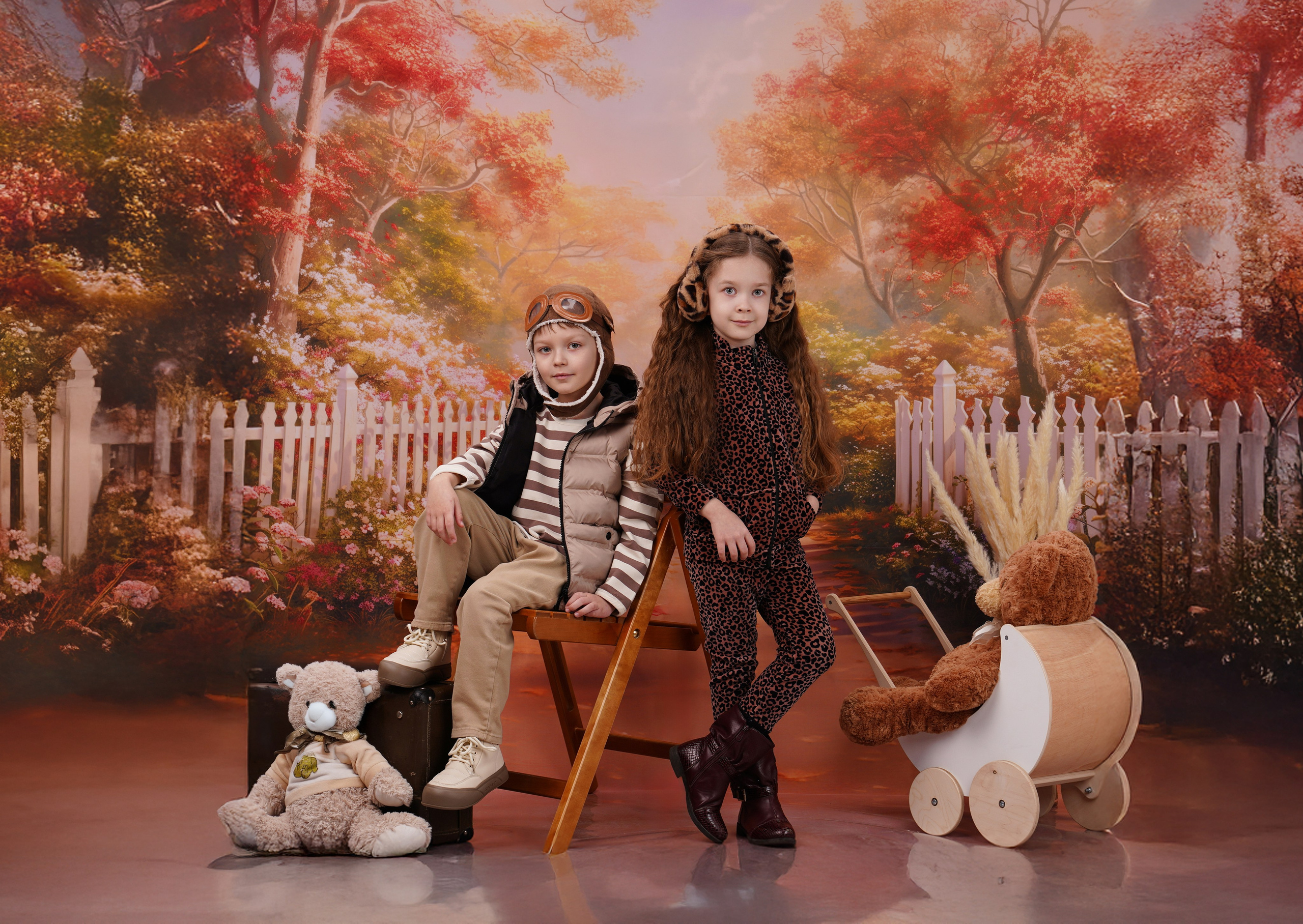 Домик-2200 рублей. Выпускные альбомы в Набережных Челнах