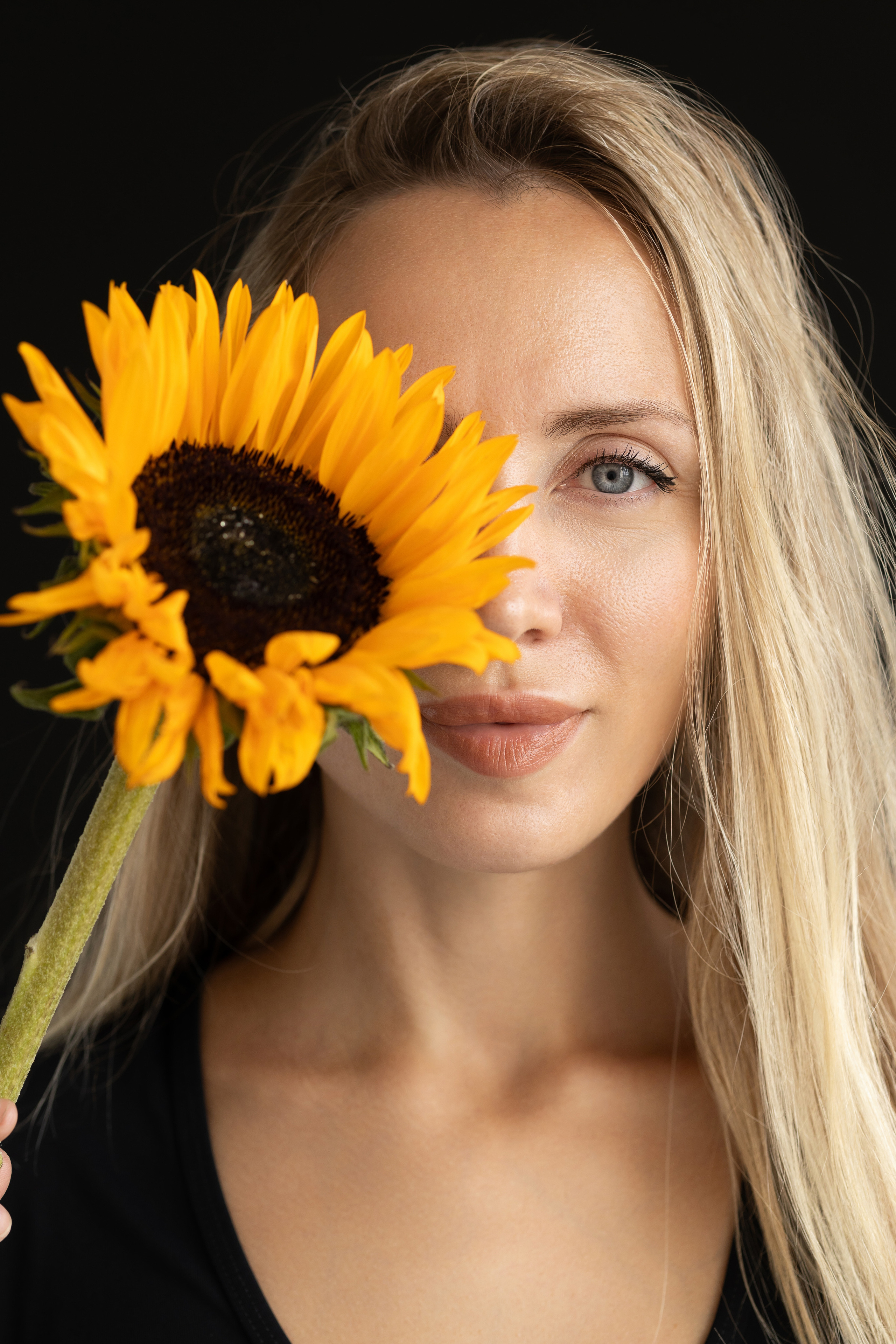 Женский портрет в студии. Фотограф Минск