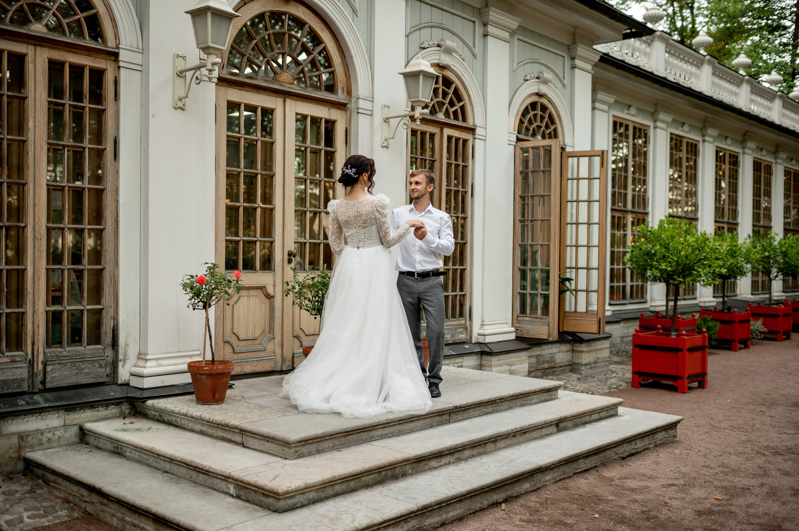 Кирилл и Анжела (круассаны, кофе и фотосессия в Летнем саду). Портретный, семейный и свадебный фотограф в Санкт-Петербурге и в Пушкине Ширяев Денис