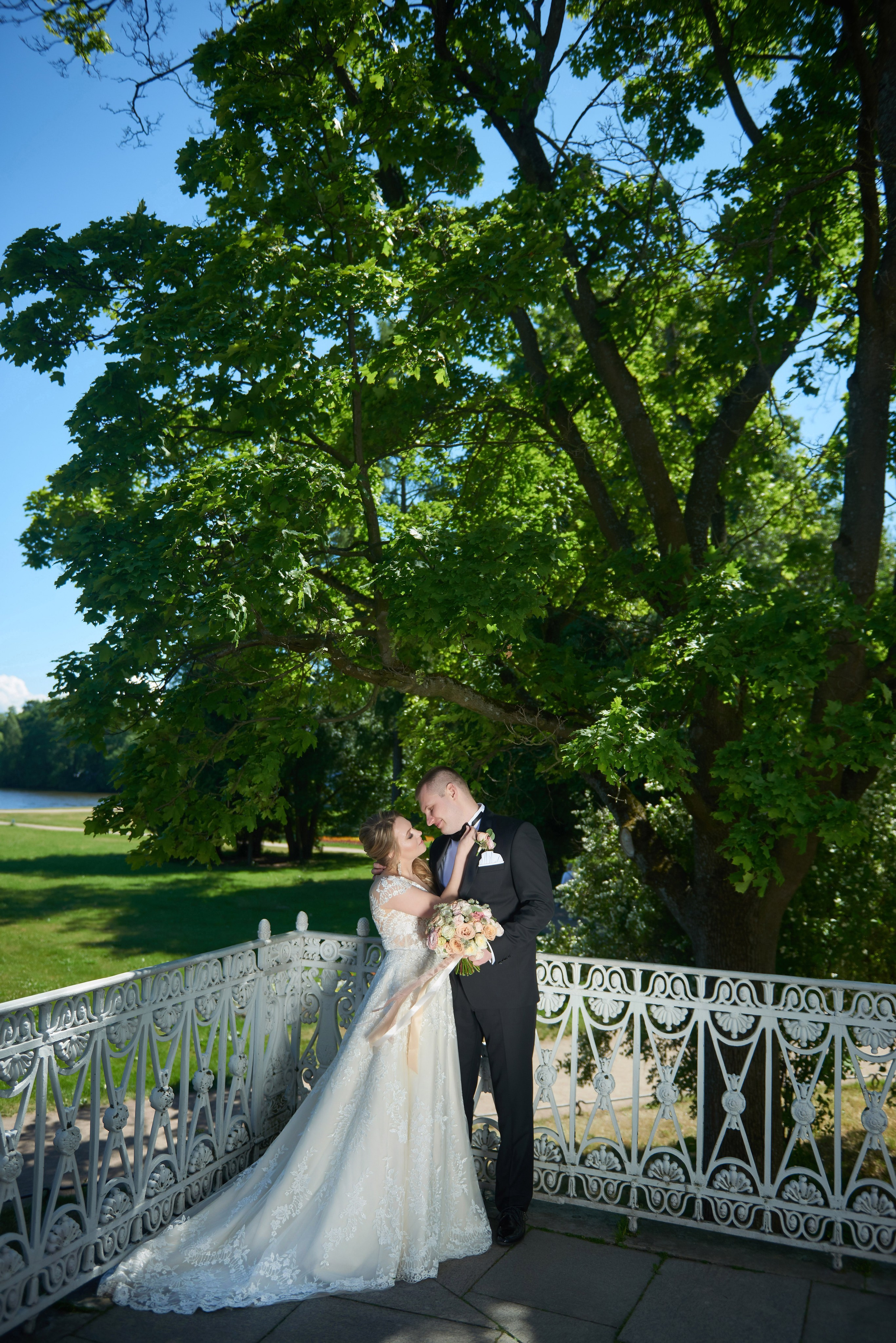 Юлия и Антон (Первый Дворец Бракосочетания, прогулка на Елагином острове). Портретный, семейный и свадебный фотограф в Санкт-Петербурге и в Пушкине Ширяев Денис