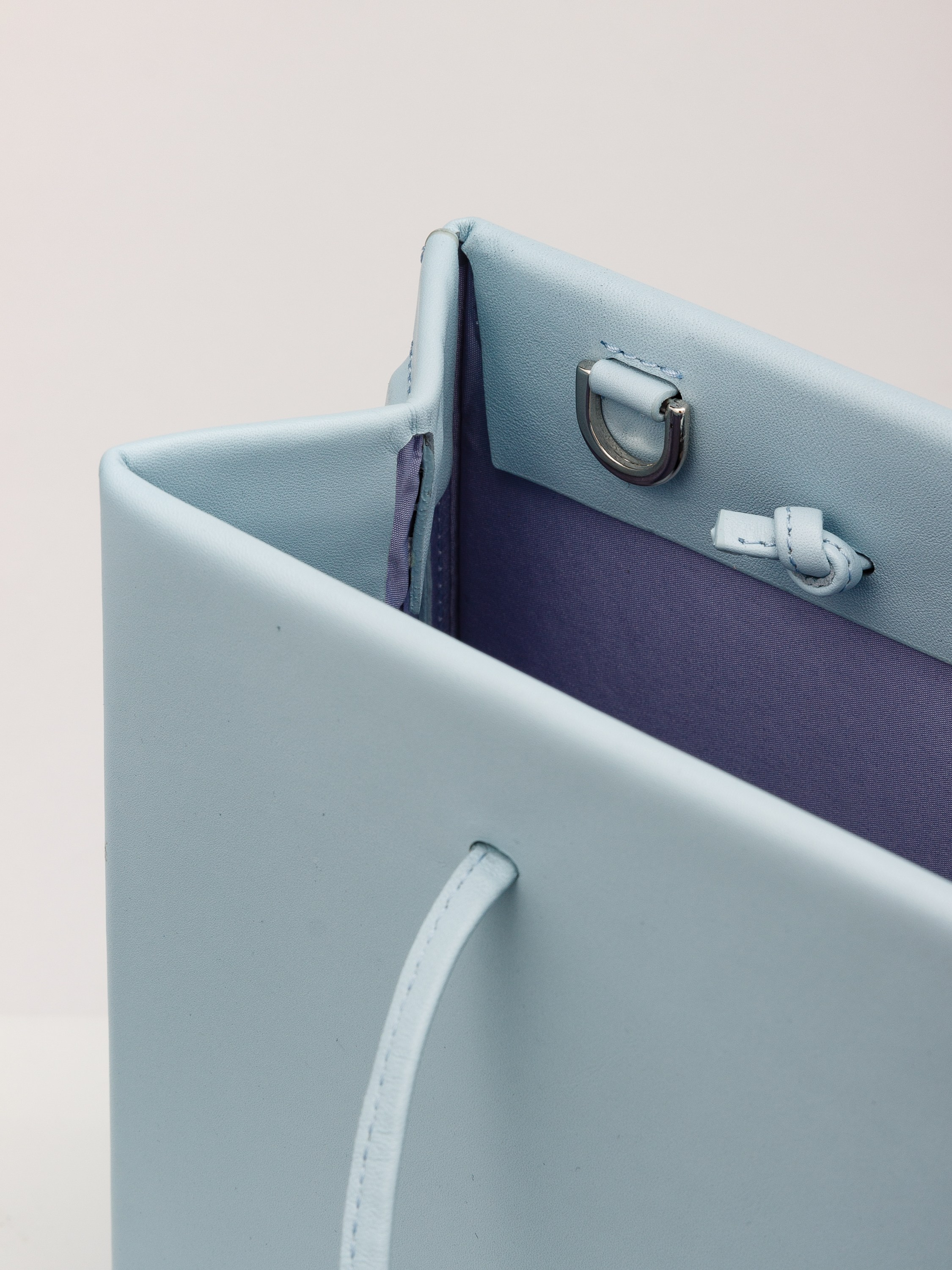 Фотосъёмка сумок и кошельков для маркетплейсов. Профессиональный фотограф в Санкт-Петербурге. Сергей Пушкин