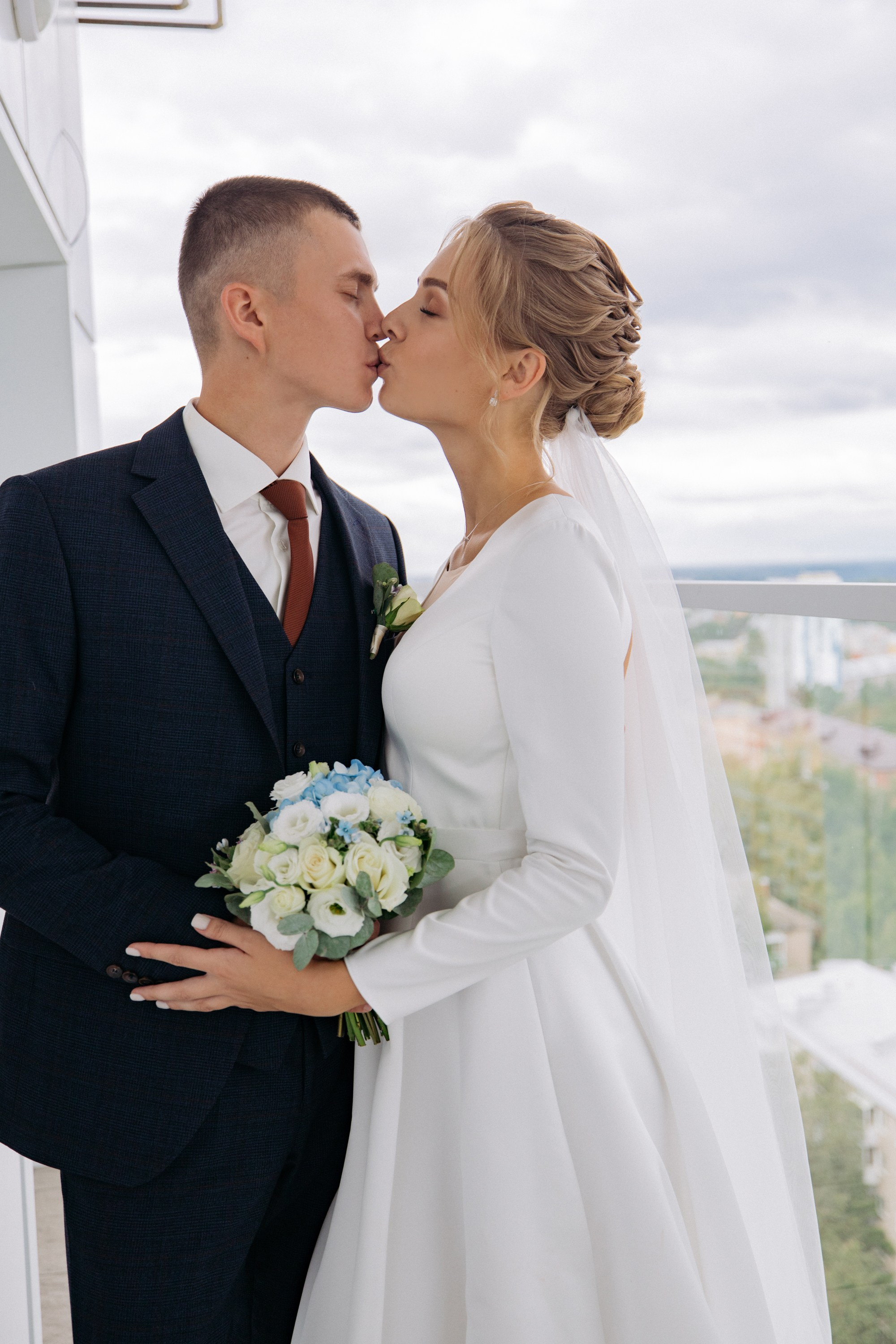 Артём&Екатерина. Свадебный фотограф Церковная Алёна.Десногорск, Смоленск