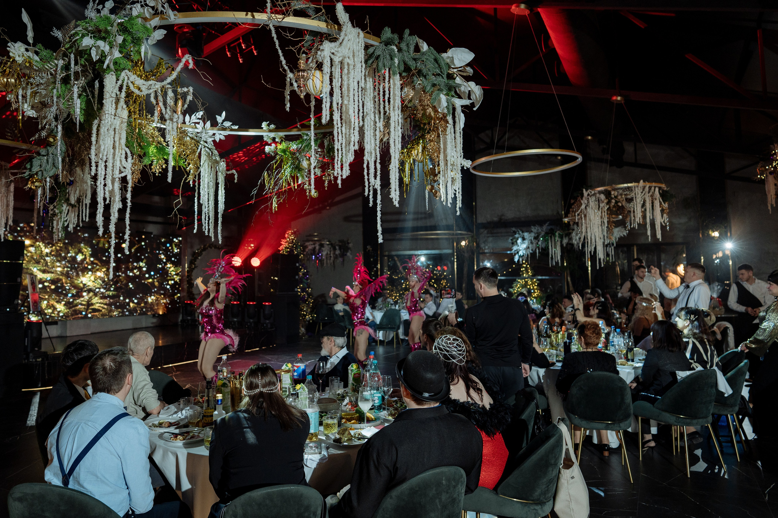 Альбион Тур