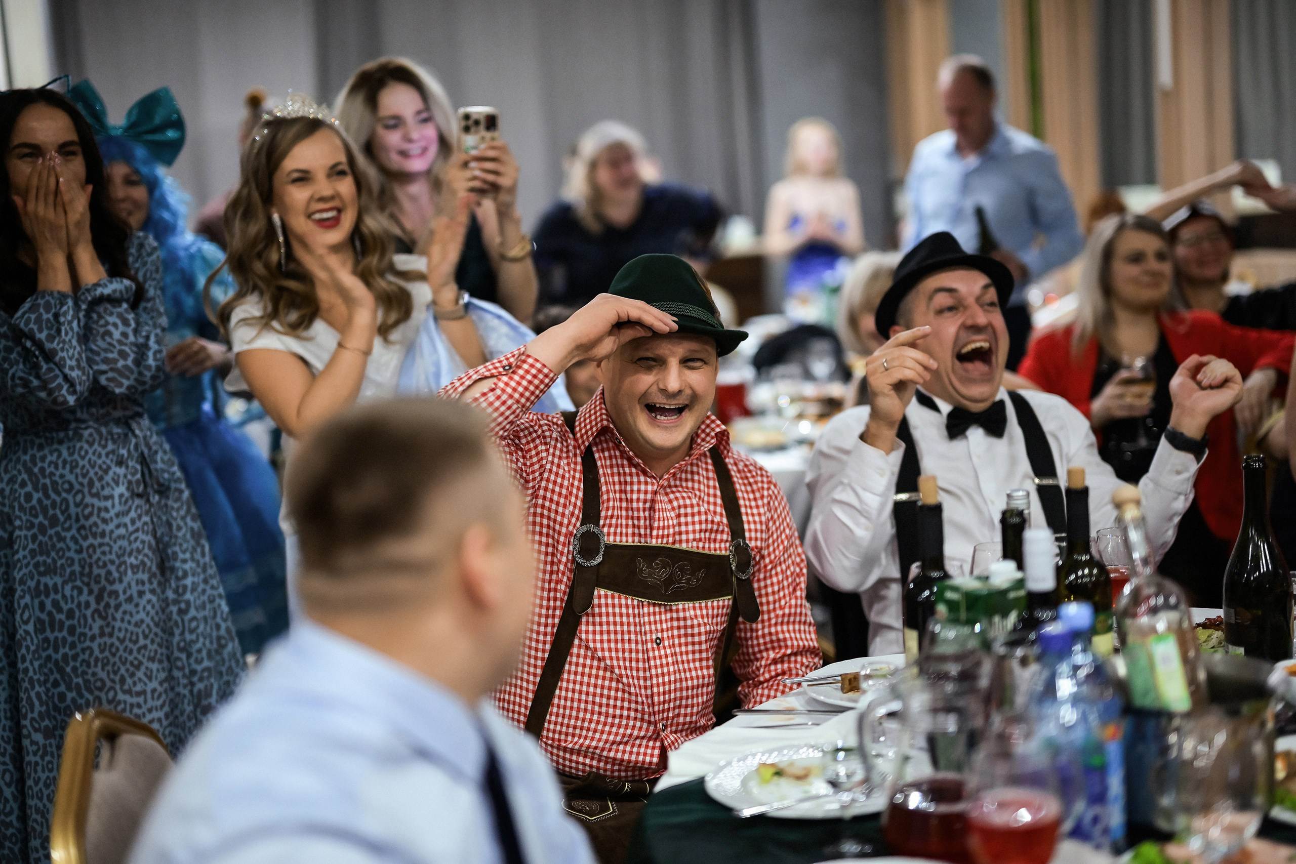 Фотограф на новогодний корпоратив — съёмка в декабре в Красноярске. 📸 Свадебный и семейный фотограф в Красноярске Тихомиров Евгений | 17 лет опыта | 800+ свадеб