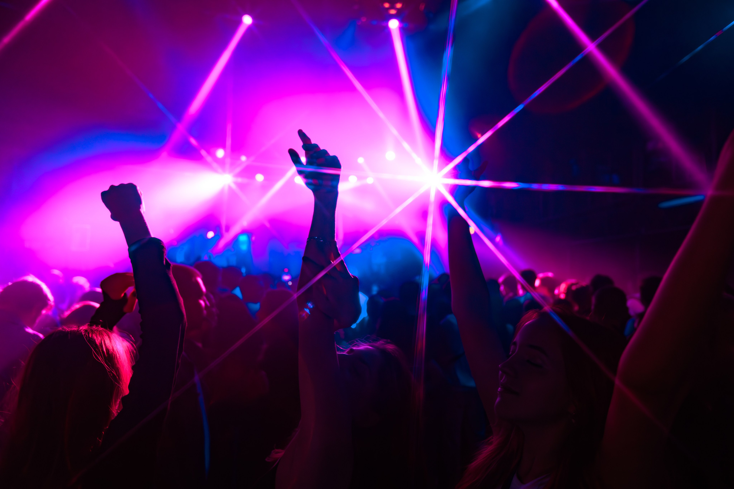 Студпосвят Свобода | Reptiloid. Репортажный фотограф Екатеринбург | Яркий, качественный репортаж | Концерты, клубы, репортаж, праздники, корпоративы