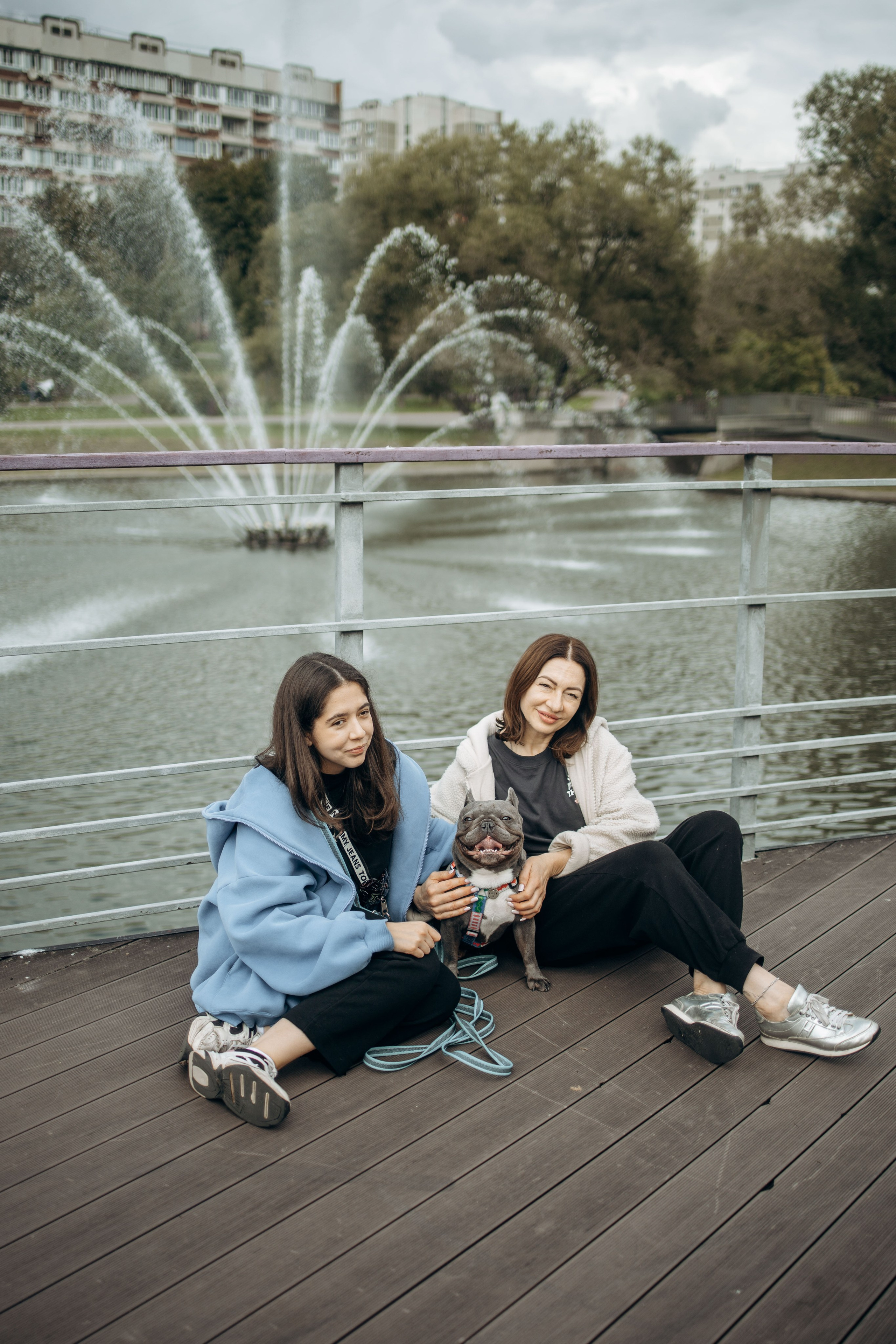 Грей и его семья