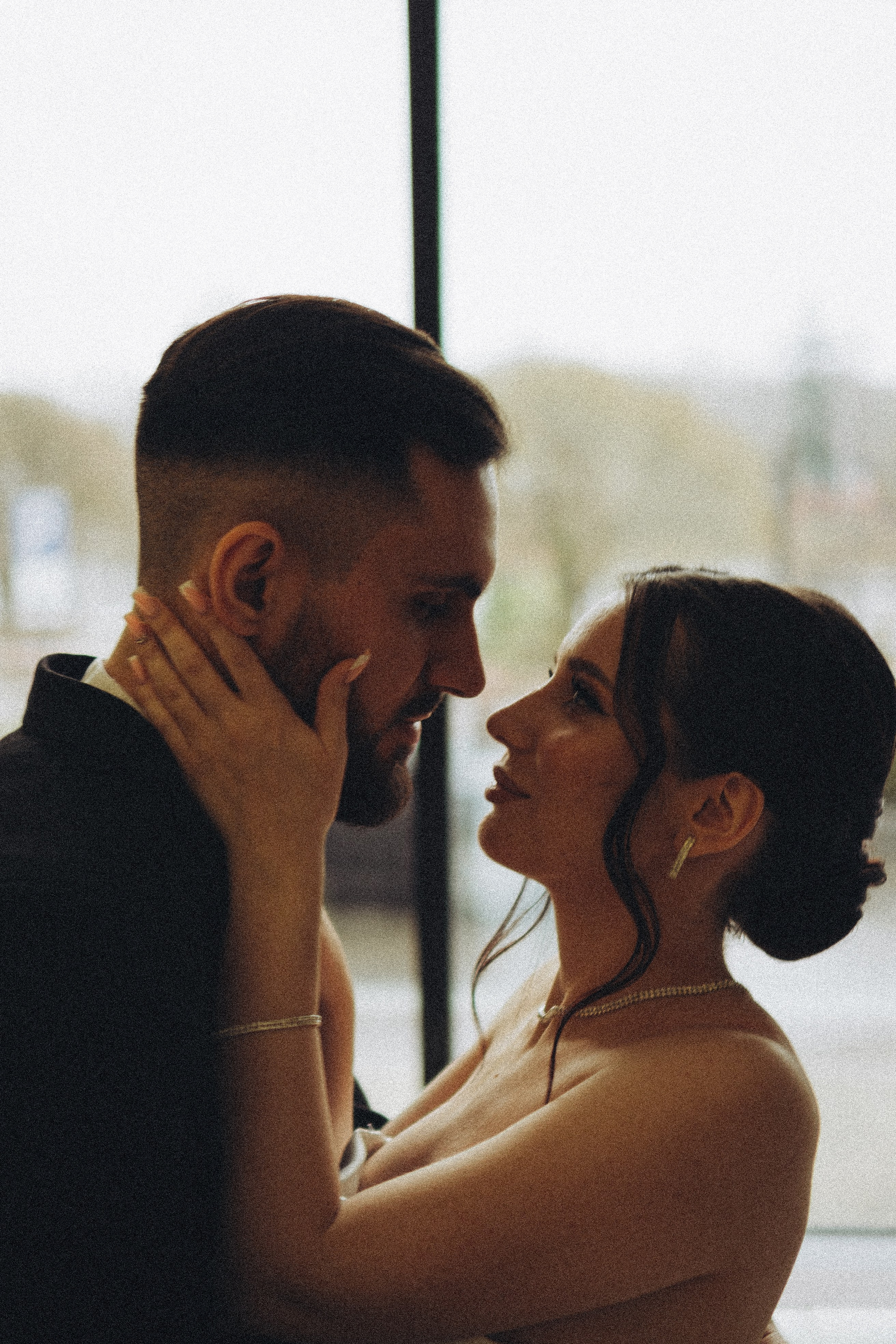 СВАДЕБНАЯ СЬЕМКА СБОРОВ ЖЕНИХА И НЕВЕСТЫ В ОТЕЛЕ И ТАКЖЕ ФОТОСЕССИИЯ В ОТЕЛЕЕ МЕГАПОЛИС БРЯНСК. Профессиональный фотограф, Санкт-Петербург — Виктория Богомолова