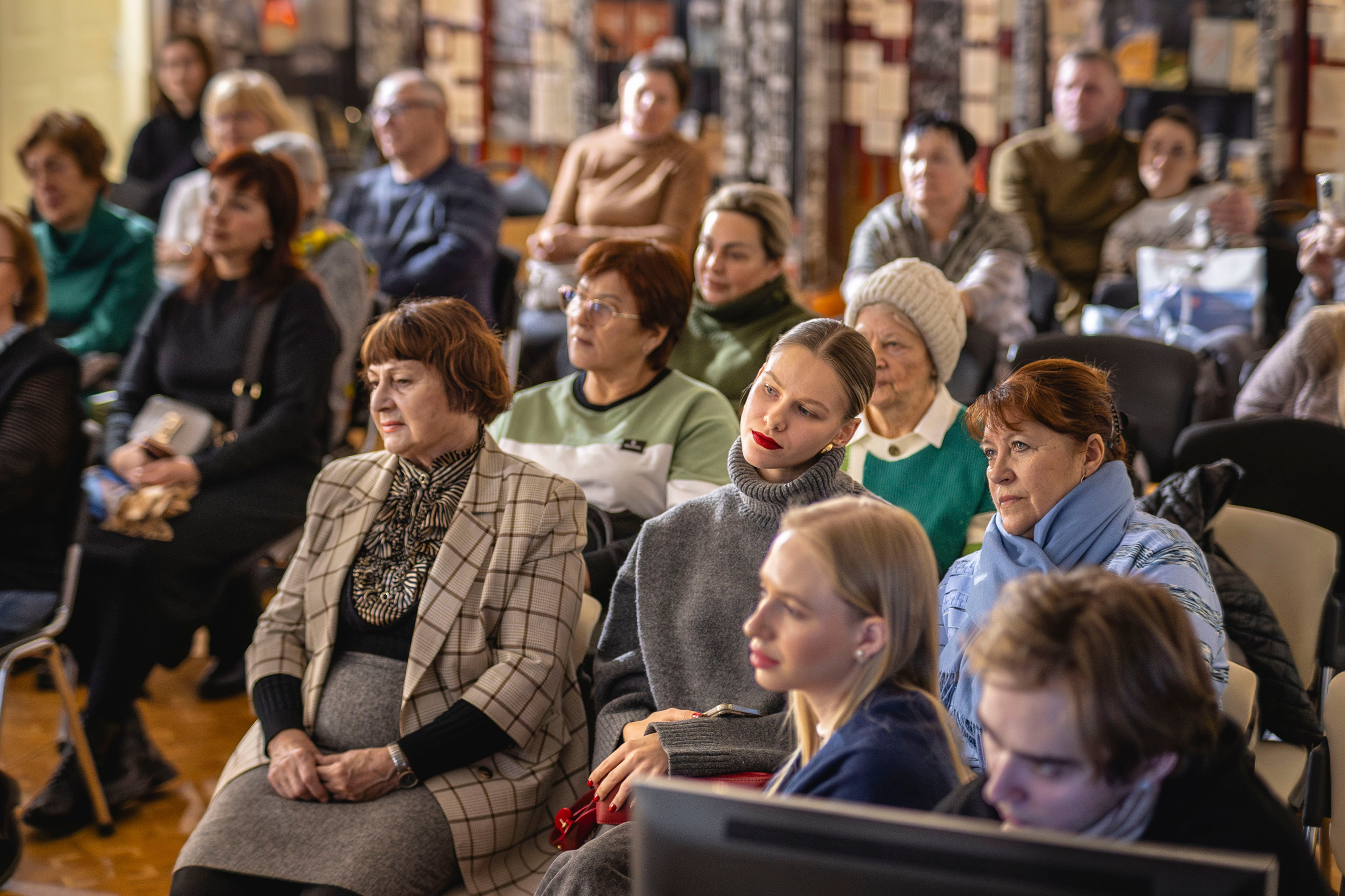 Библиотека им. Горького г. Владивосток. Фотограф г. Владивосток