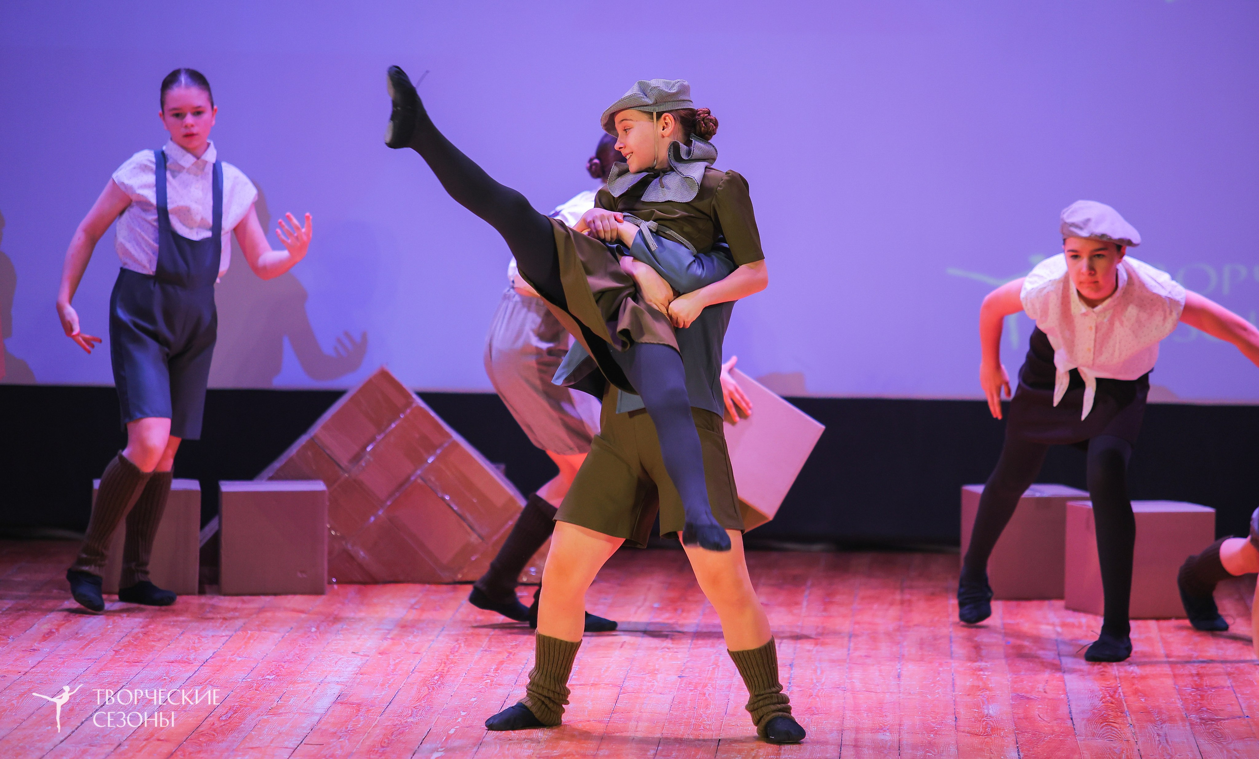 19.04.2025 «Творческие сезоны» Волгоградские ассамблеи искусств г. Волгоград. Медиастудия Фото Концепт