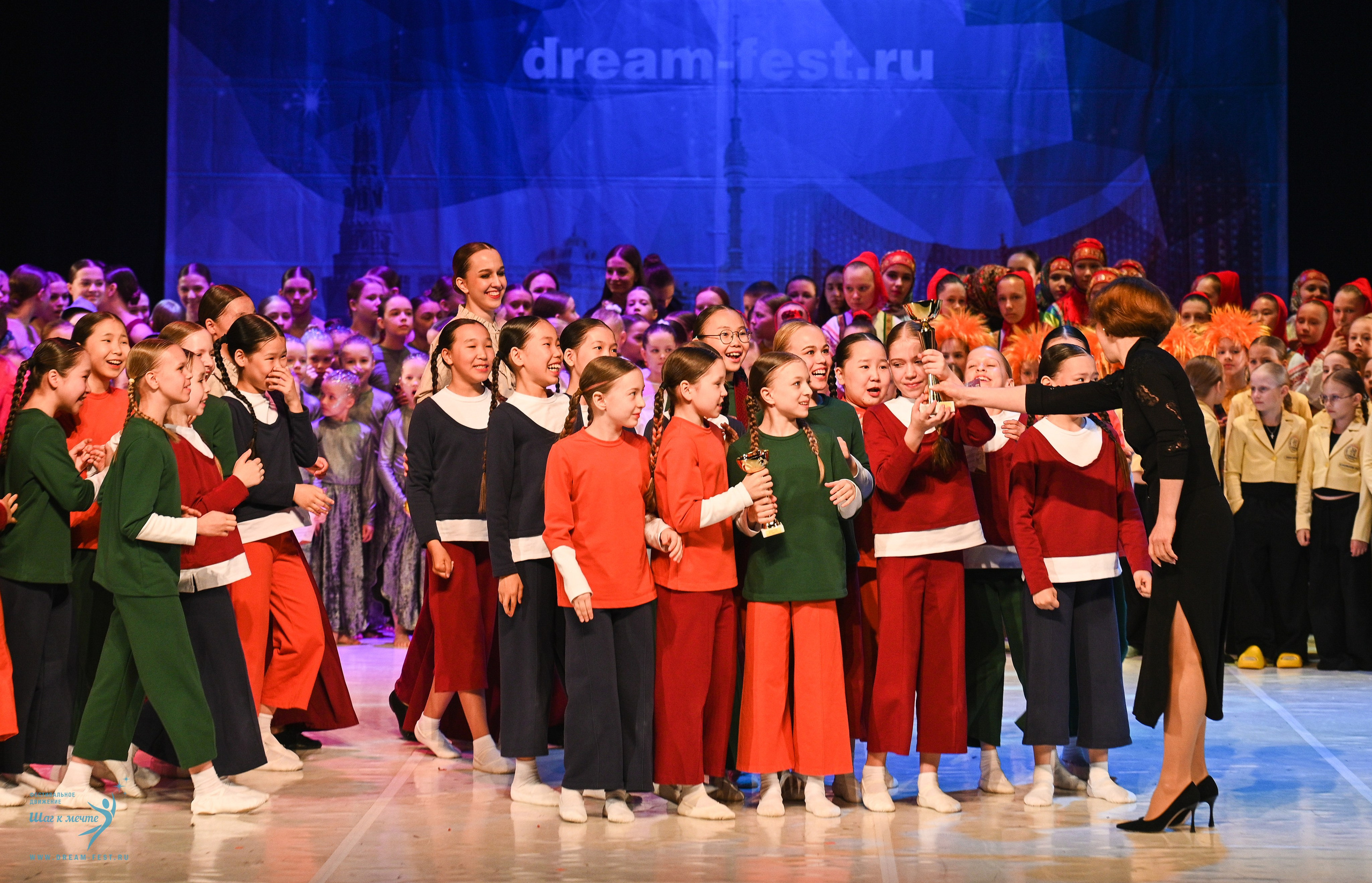 17.05.2025 «Московский Звездопад» Фестивальное движение «Шаг к мечте» г. Москва. Медиастудия Фото Концепт