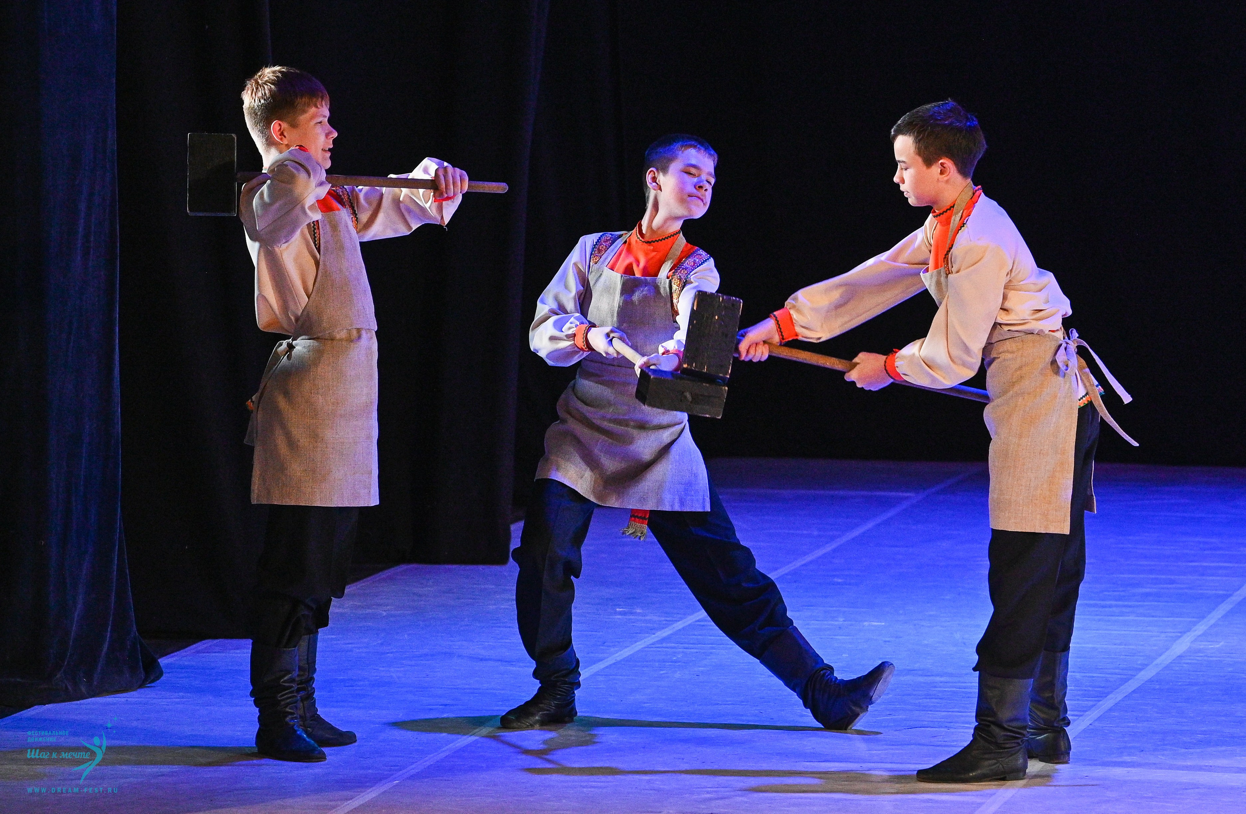 11.04.2025 Фестивальное движение «Шаг к мечте» г. Москва. Медиастудия Фото Концепт