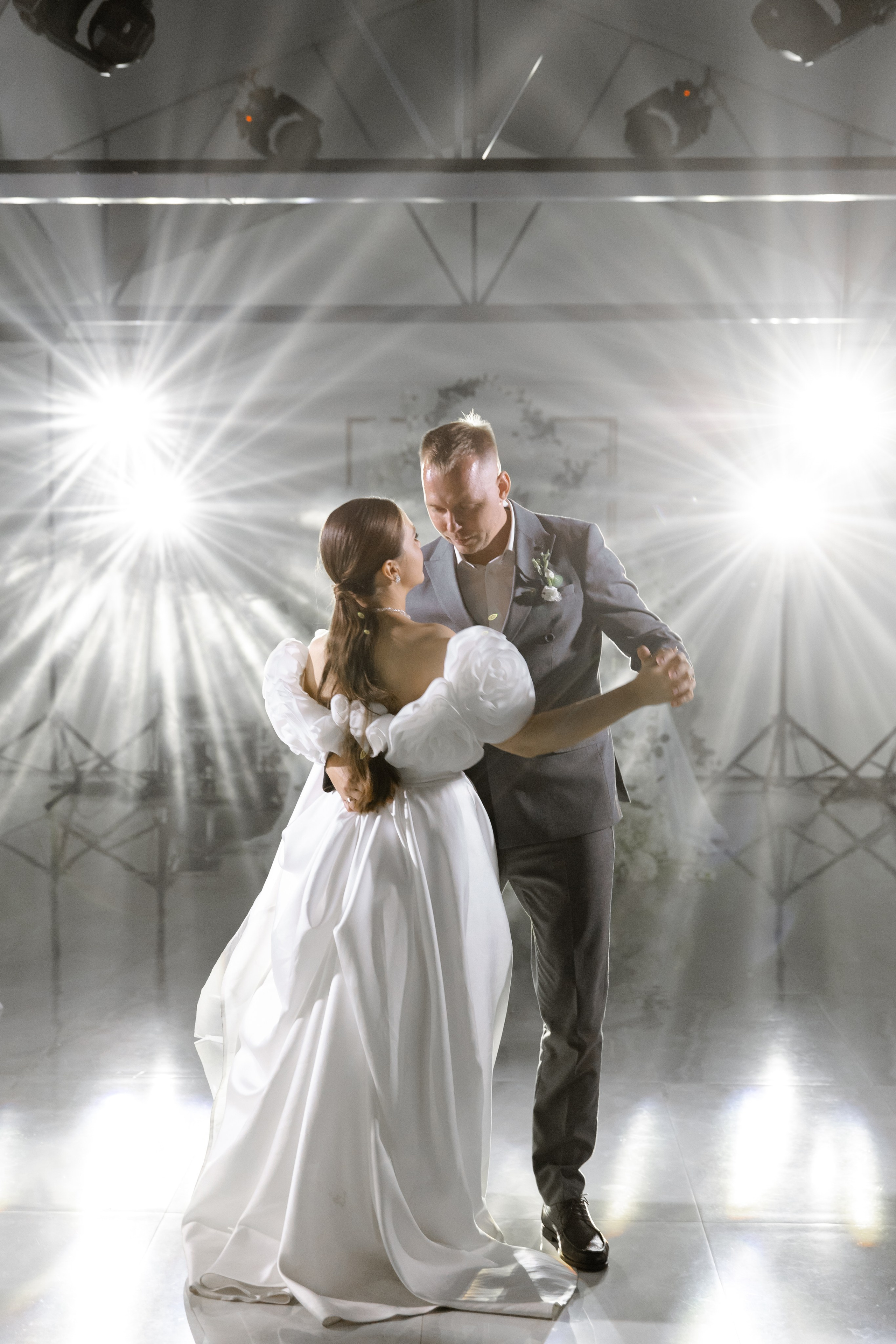 Свадебный день Влада и Вики. Свадебный фотограф Анна Бабахина