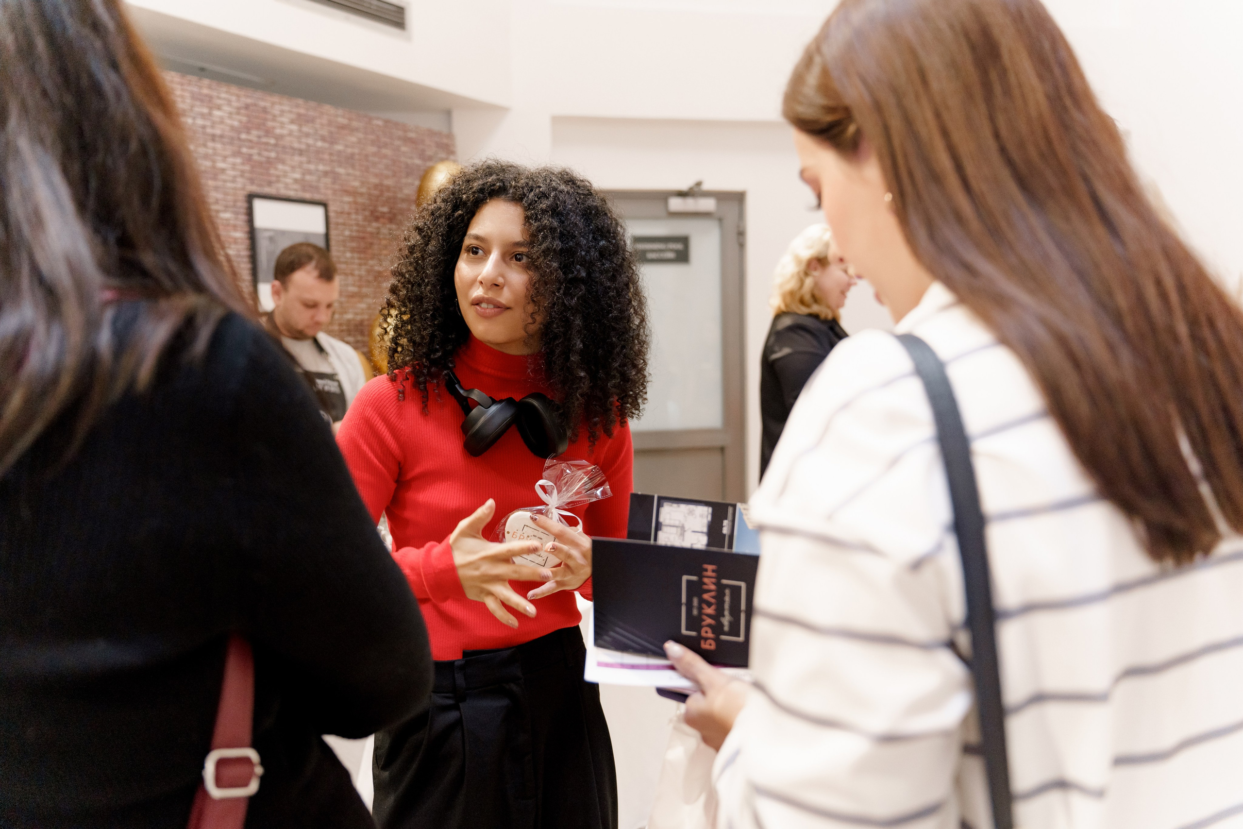 Выставка свадебных специалистов «Свадьба на 1000%». Свадебный фотограф в Санкт-Петербурге