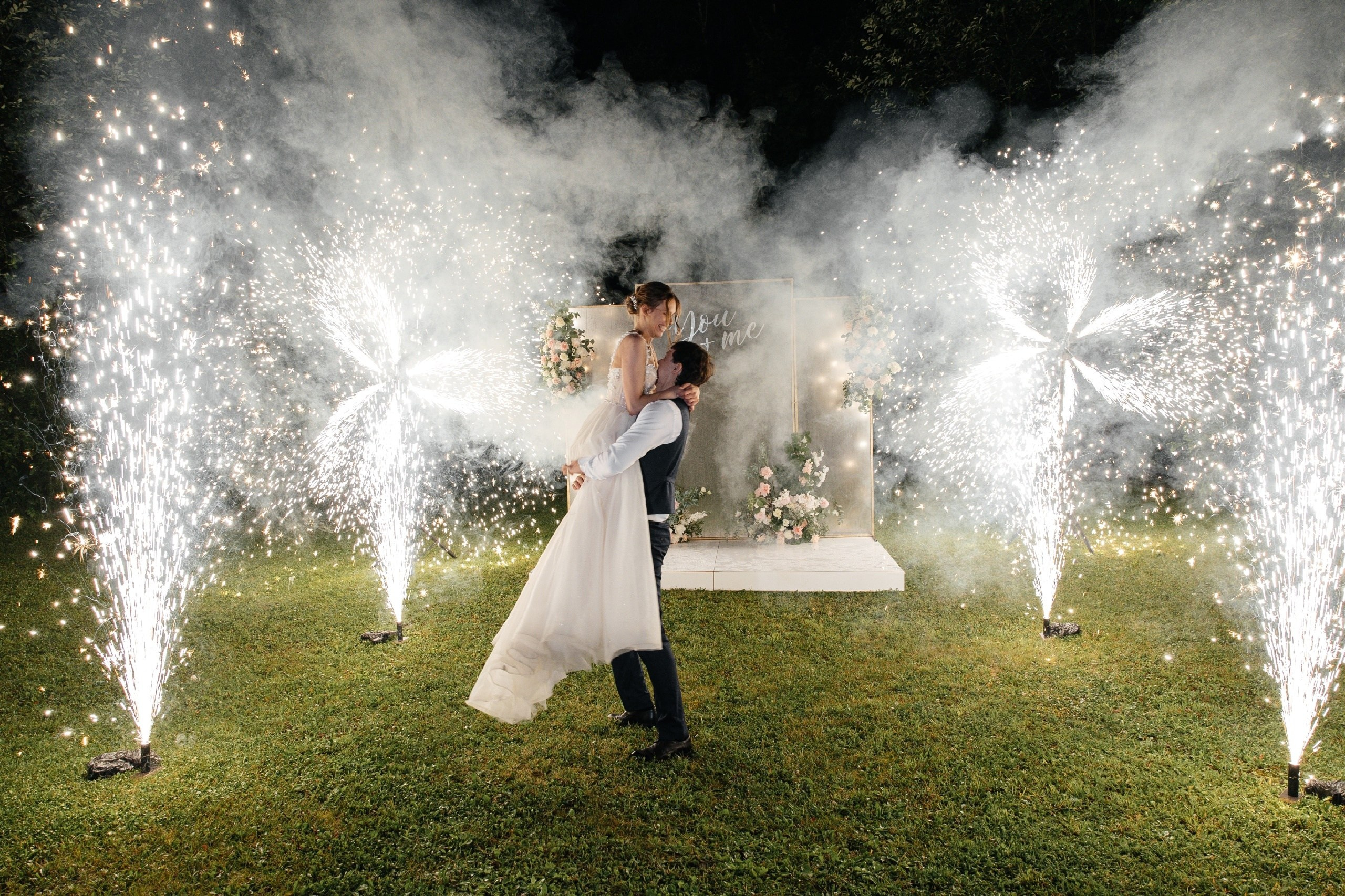 Огненно-пиротехническое шоу, салюты, пиротехника на ваш праздник!