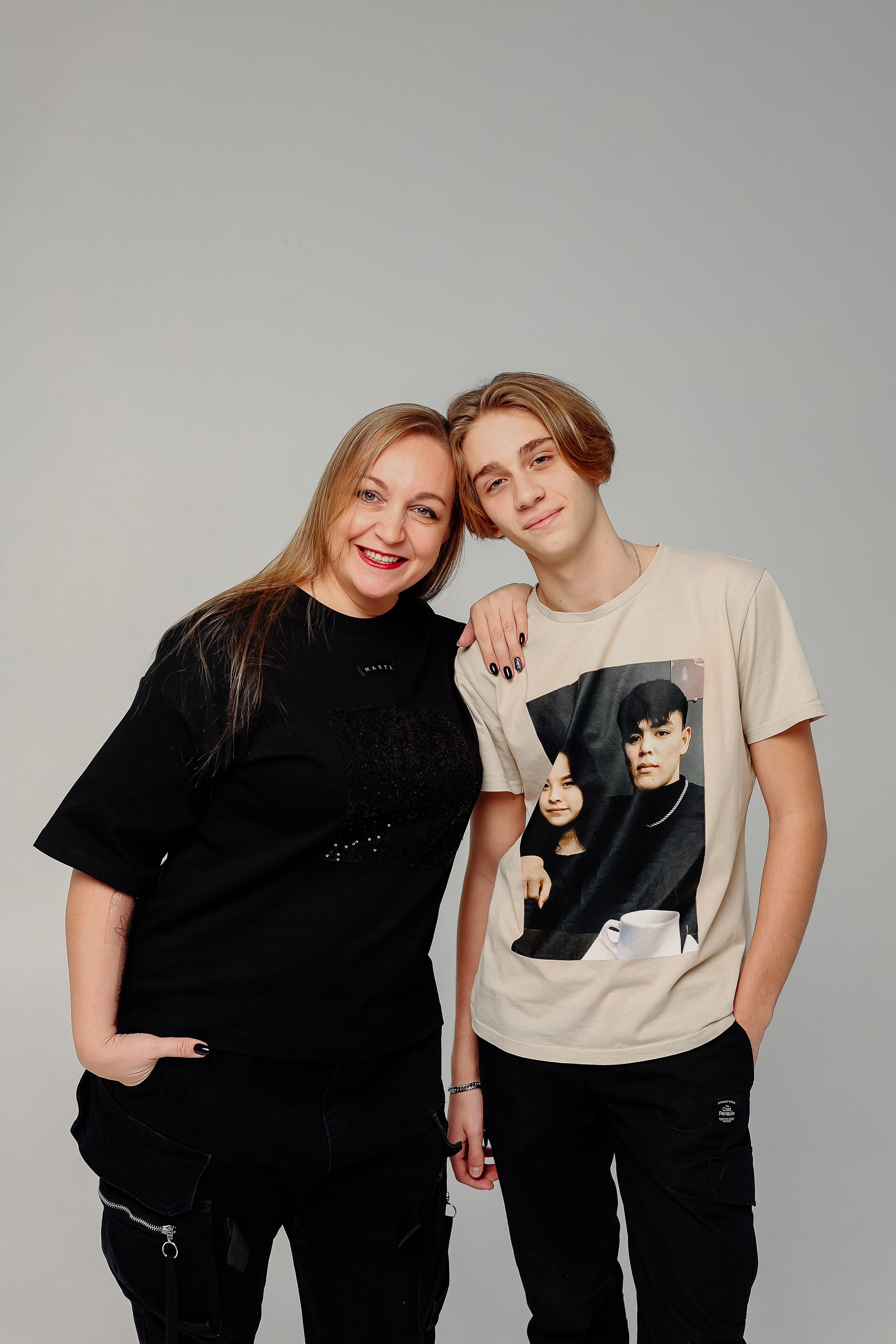 Минимализм. Фотограф Авилова Дарья ● Тюмень● Съемка больших семей ●Архив поколений