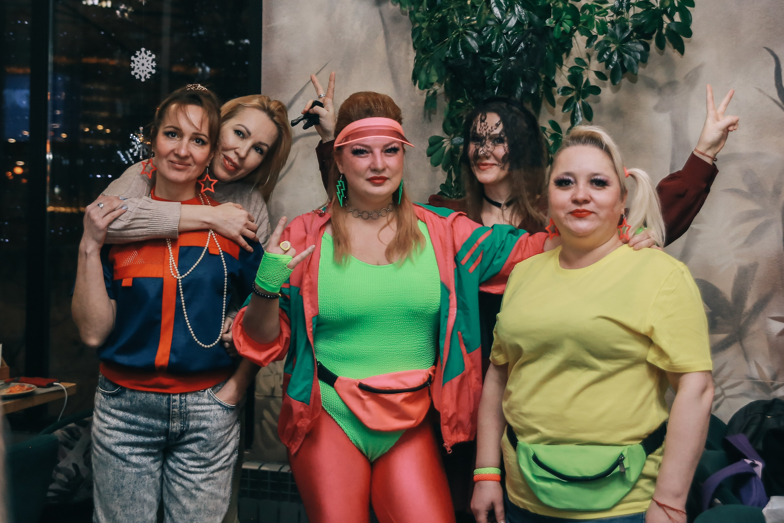 Новогодний корпоратив в стиле 90х и СловоПацана. Антонина Морозова, профессиональный семейный фотограф видеограф