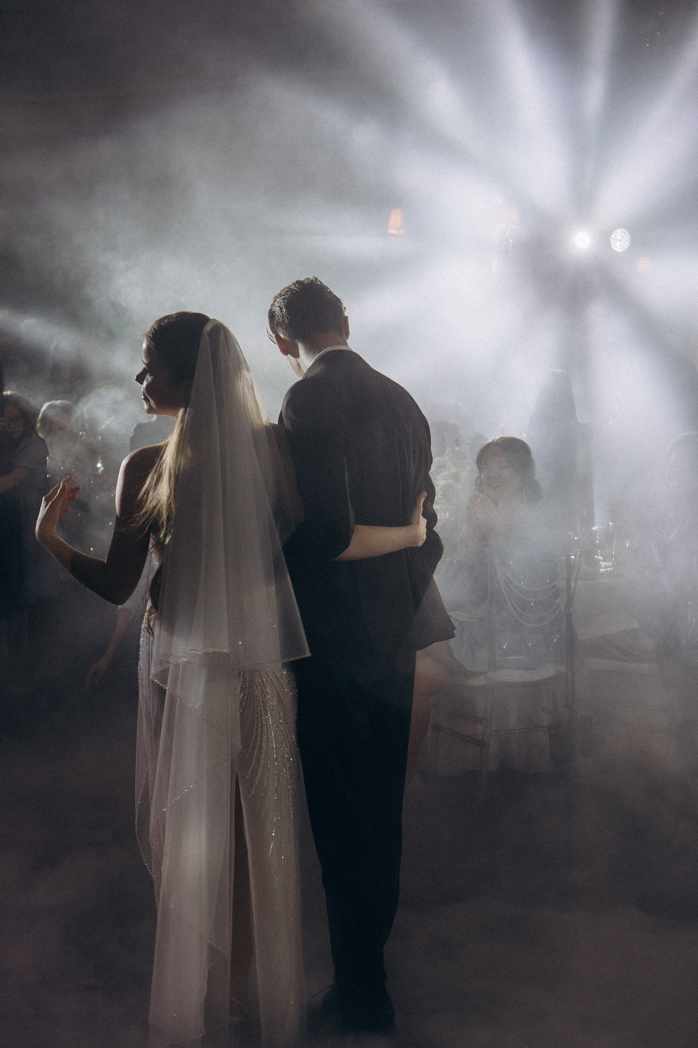 СВАДЕБНАЯ СЬЕМКА СБОРОВ В ОТЕЛЕ И ВЫЕЗД НА ЦЕРЕМОНИЮ (СНЯТО В СИБИРЕ В НИЖНЕВАРТОВСКЕ). Профессиональный фотограф, Санкт-Петербург — Виктория Богомолова