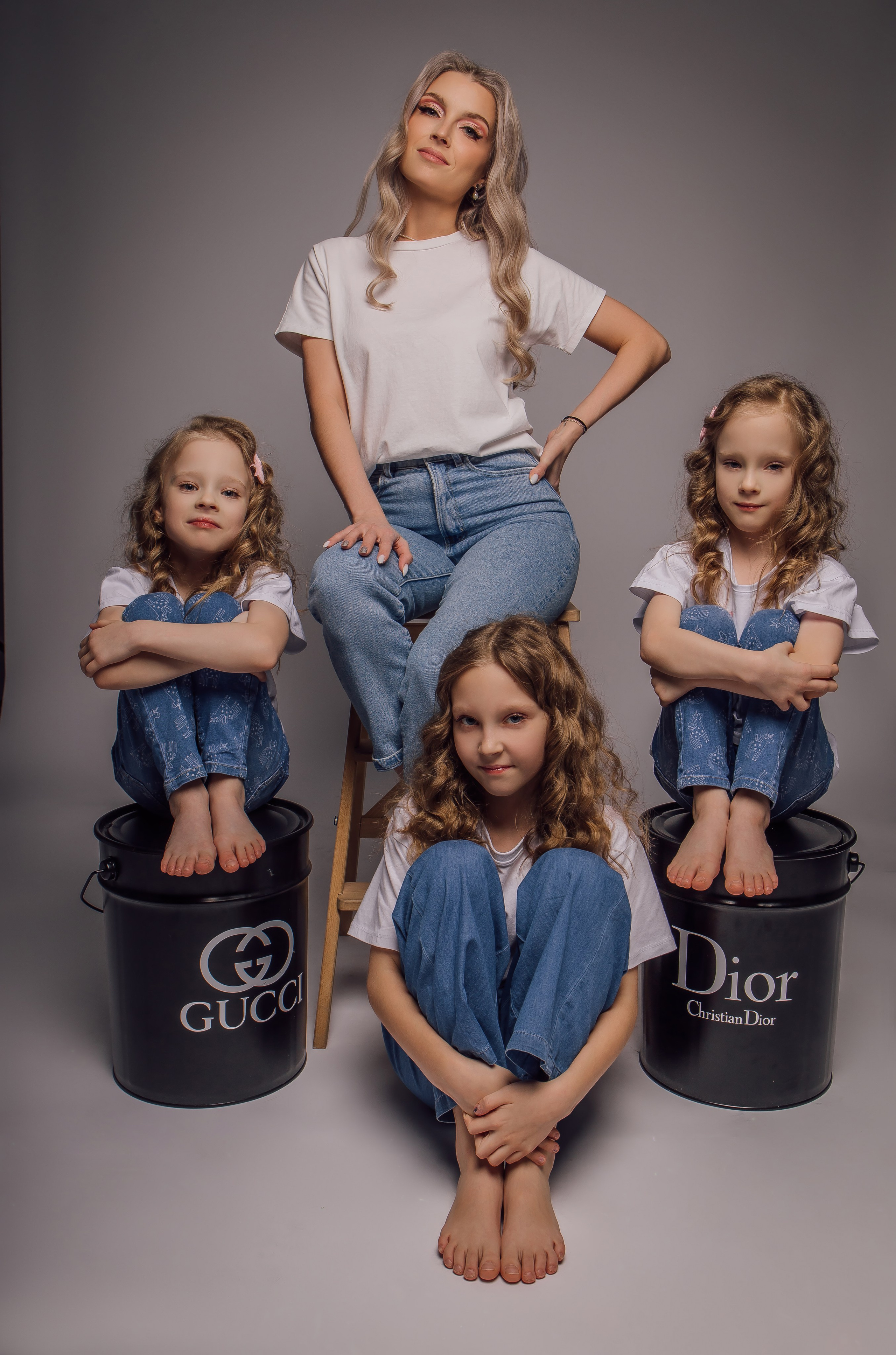 Валя, Вика, Вероника, Аня