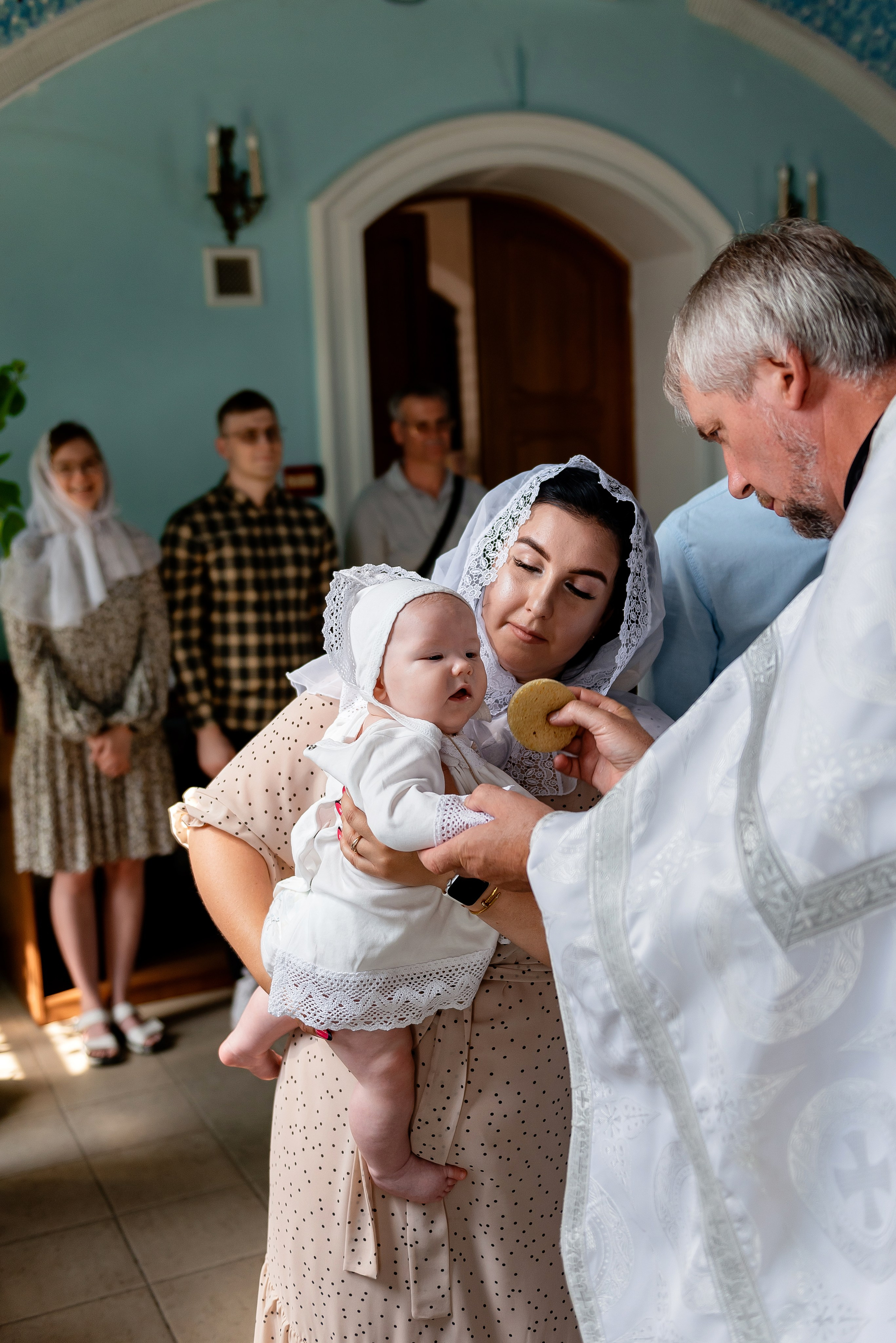 Крещение Ясеньки. Фотограф Татьяна Иванчикова