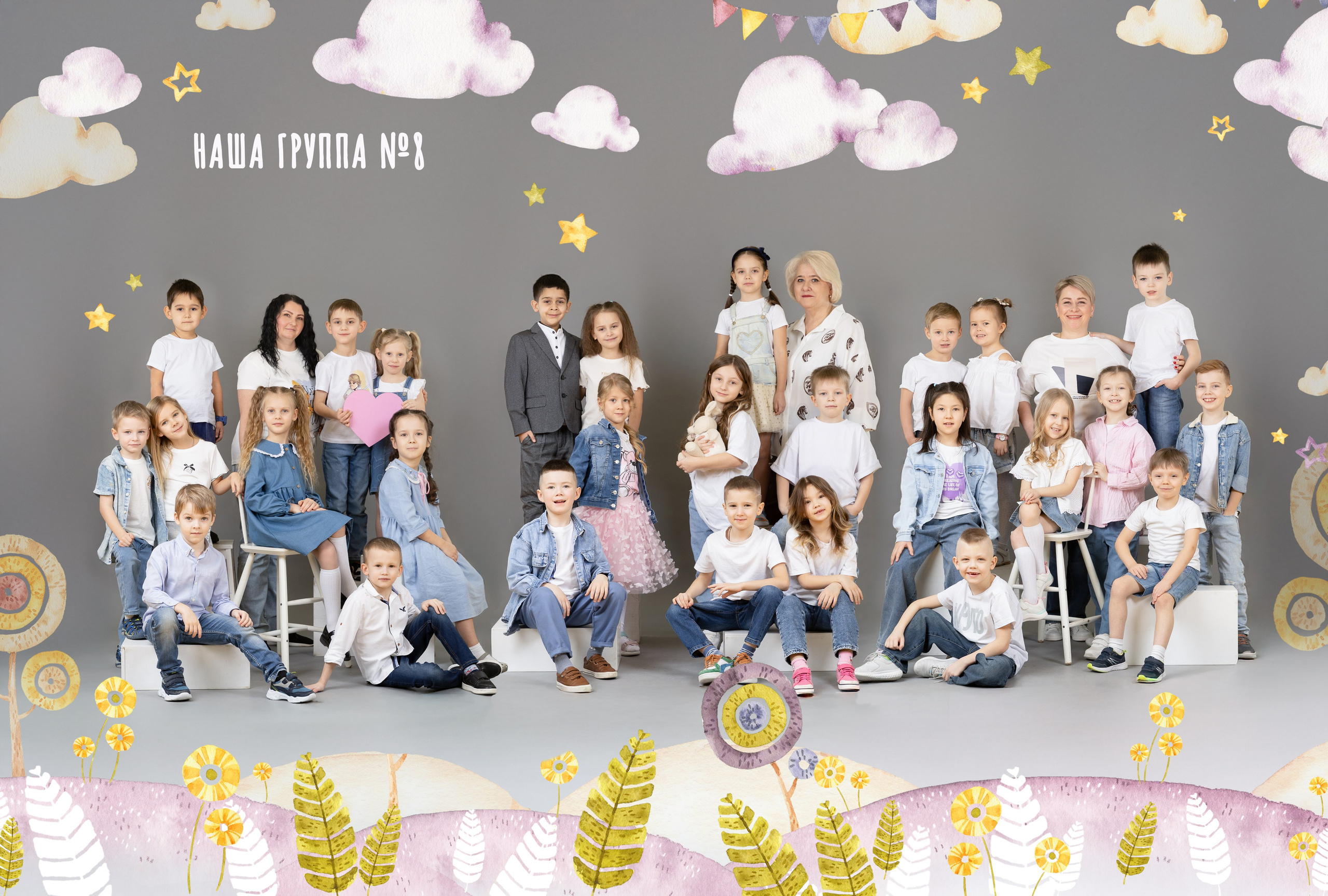 Общее фото в саду. Фотограф Дарья Нагайцева